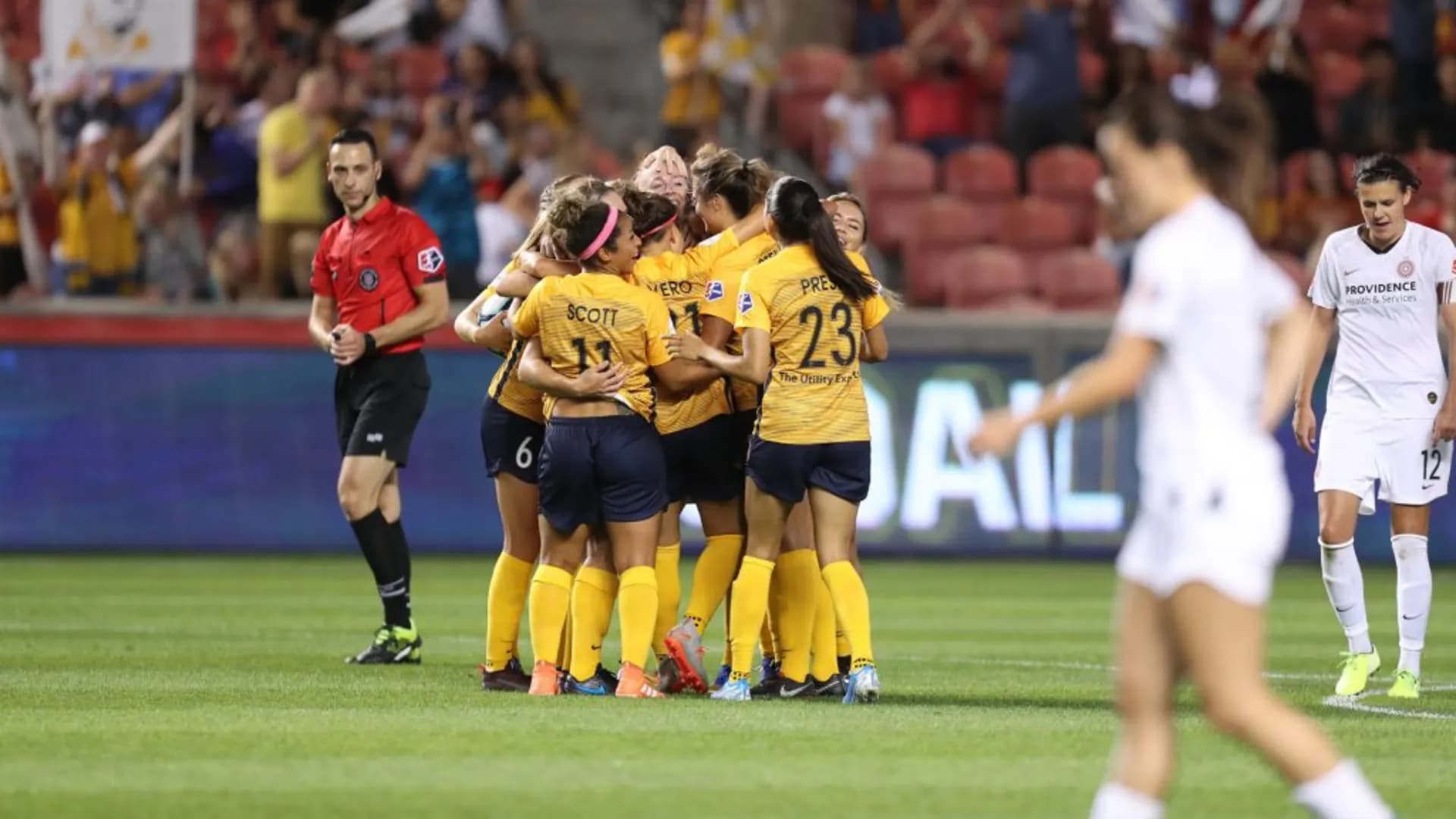 story-image-becky-sauerbrunn8217s-goal-lifts-utah-royals-fc-to-1-0-victory-over-portland-thorns-fc