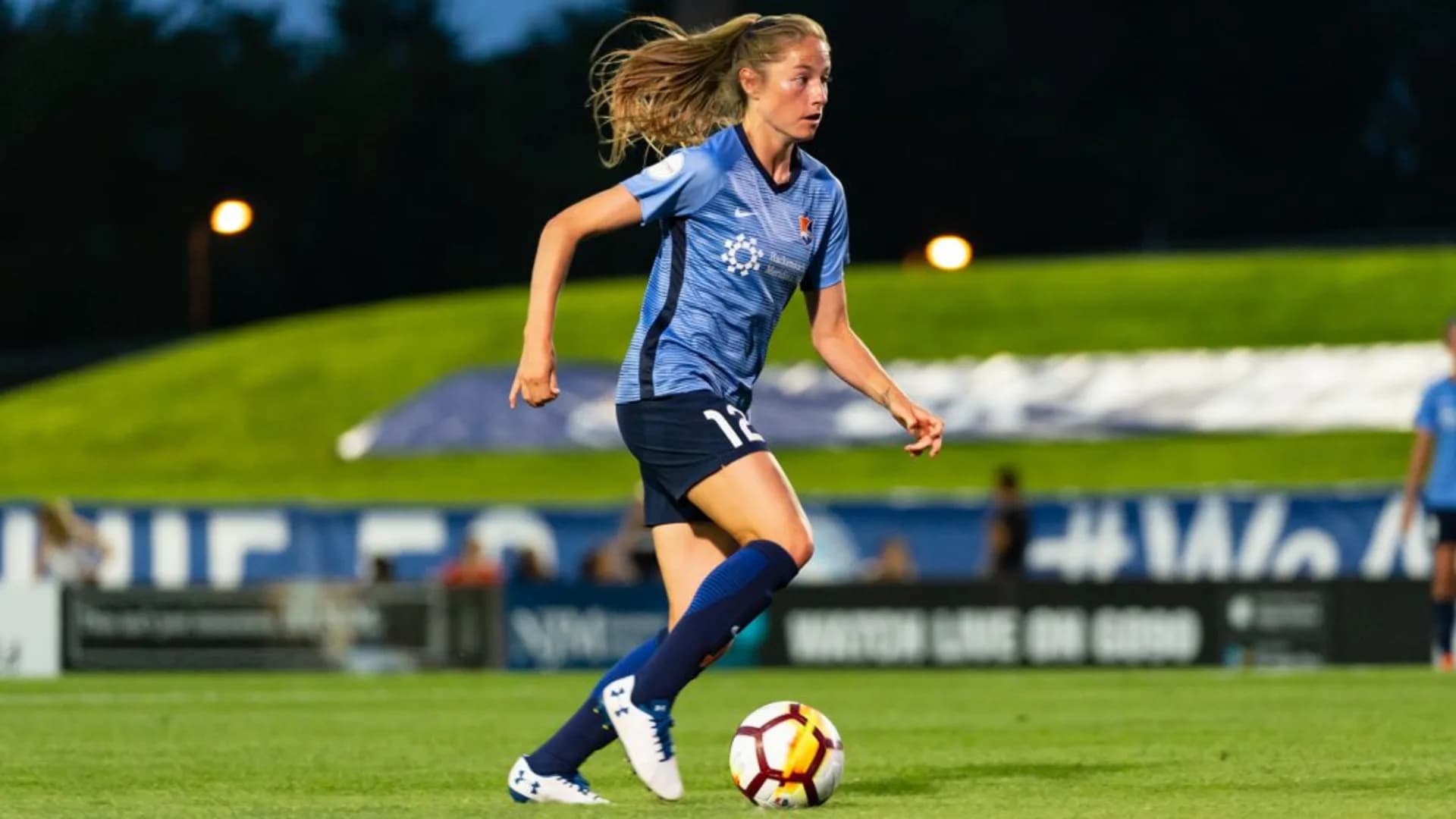 story-image-janine-beckie-joins-manchester-city-after-transfer-from-sky-blue-fc