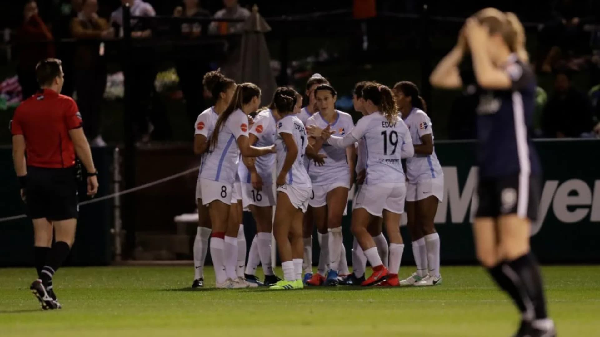 story-image-carli-lloyd-scores-winner-in-1-0-road-victory-for-sky-blue-fc-against-reign-fc