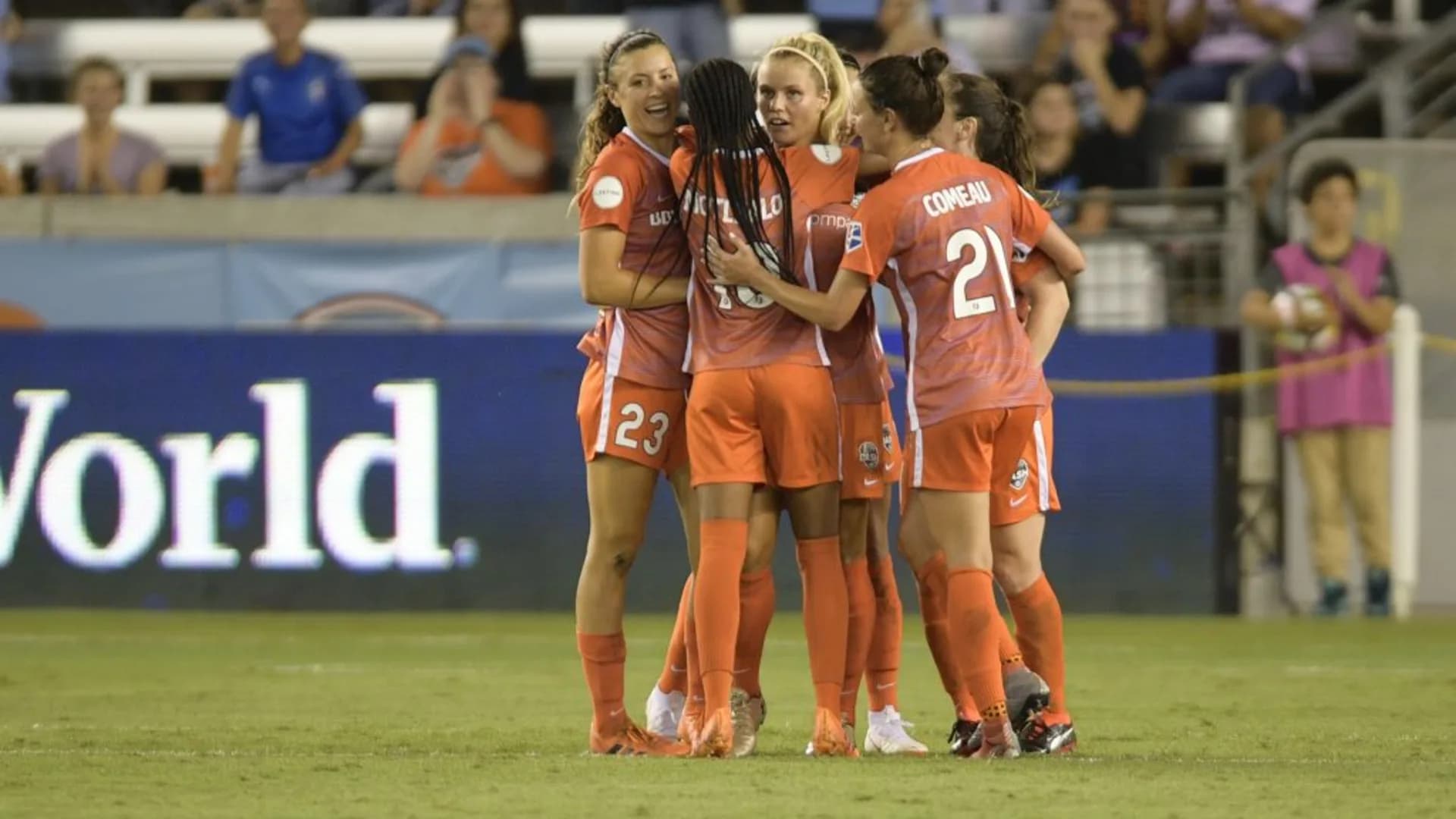 story-image-daly-brace-kgatlana-finisher-lift-dash-to-3-1-victory-over-the-pride