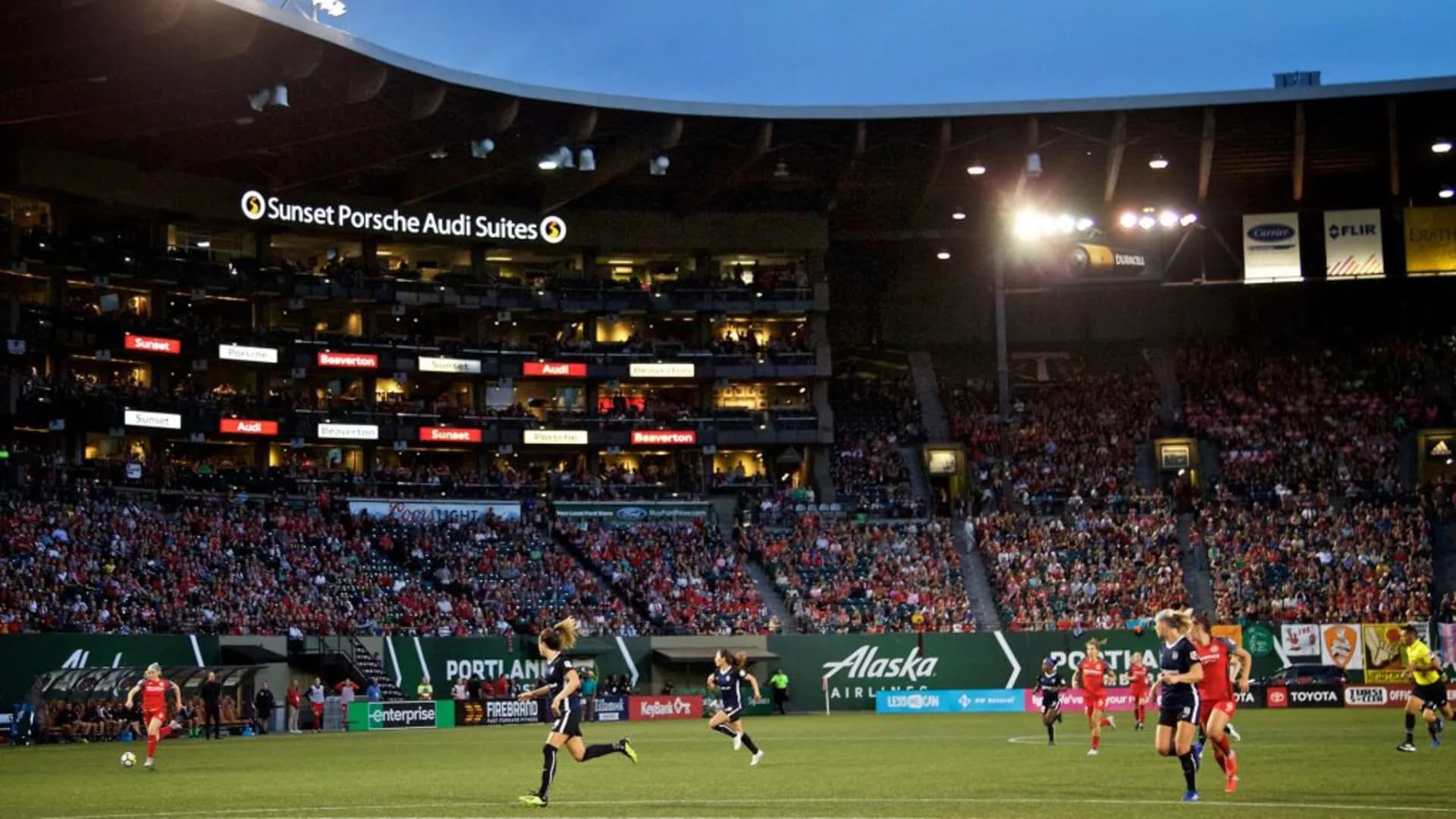 story-image-thorns-reign-anticipate-a-very-different-game-on-saturday