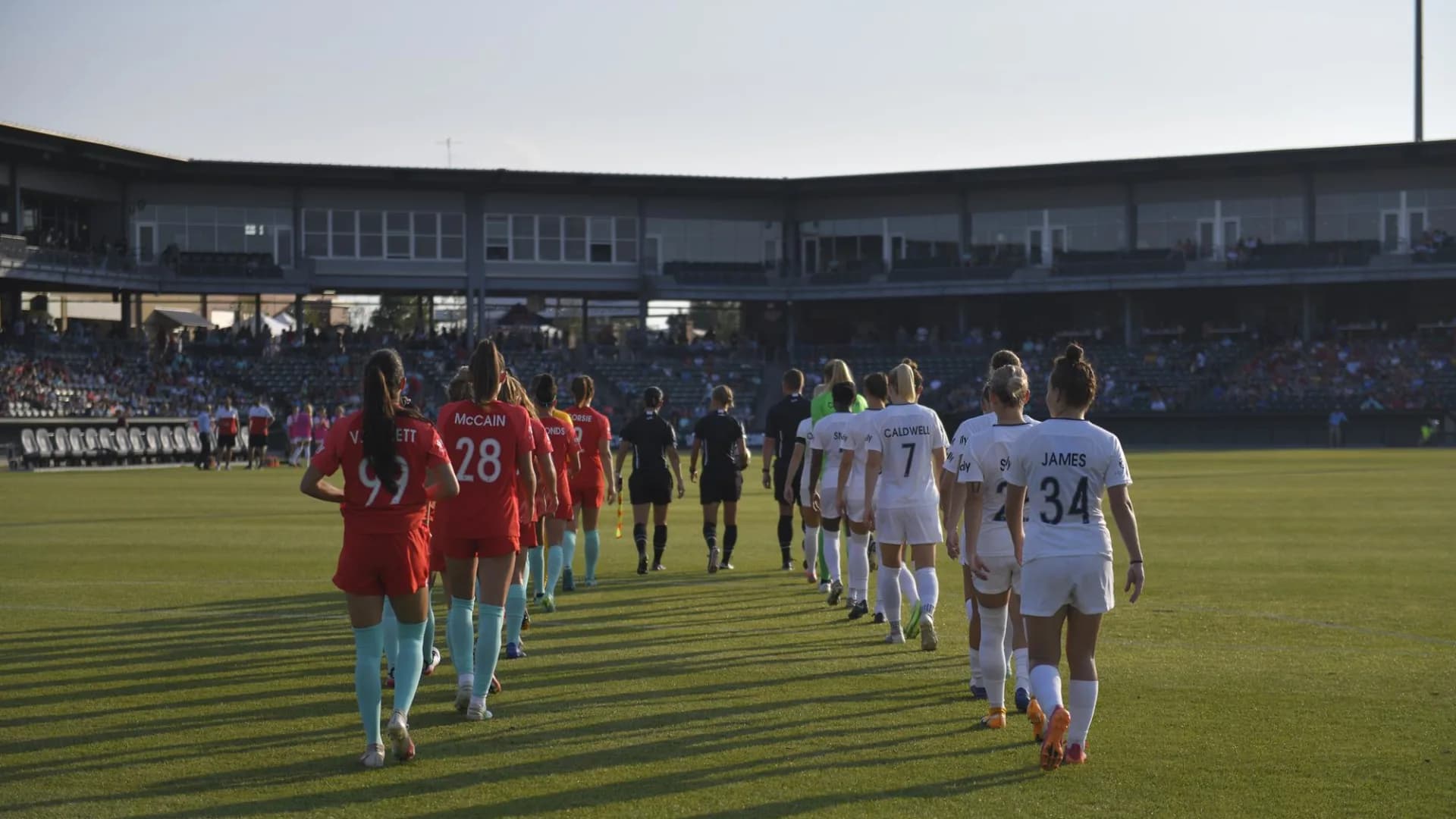 thumbnail-north-carolina-courage-kansas-city-agree-to-a-trade