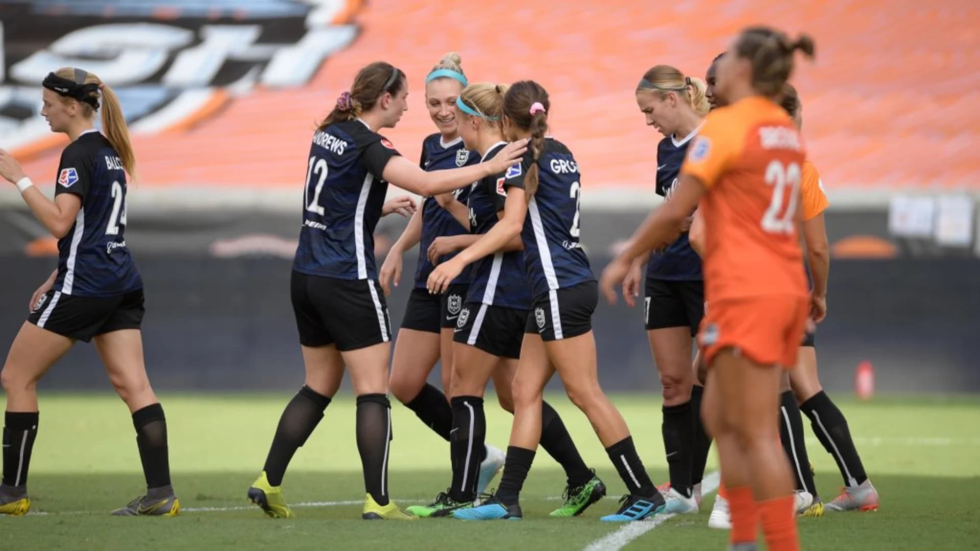 story-image-rosie-white8217s-first-reign-fc-goal-earns-a-1-0-win-over-houston-dash