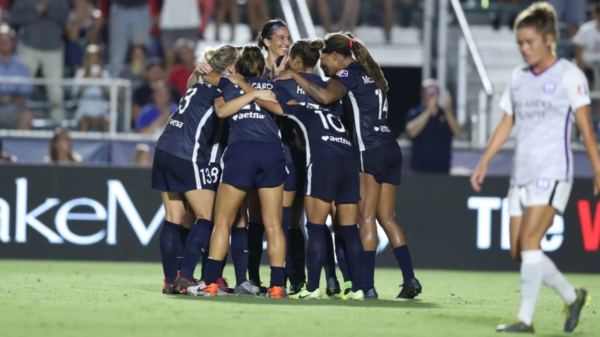story-image-north-carolina-courage-win-6-1-over-orlando-pride-in-front-of-team8217s-largest-regular-season-crowd