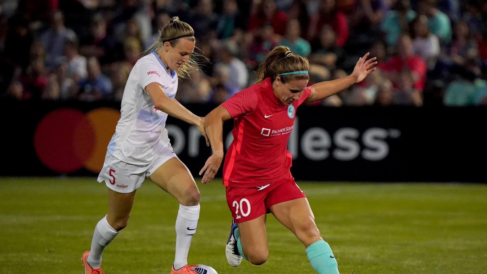 thumbnail-diana-matheson-announces-retirement-from-professional-soccer