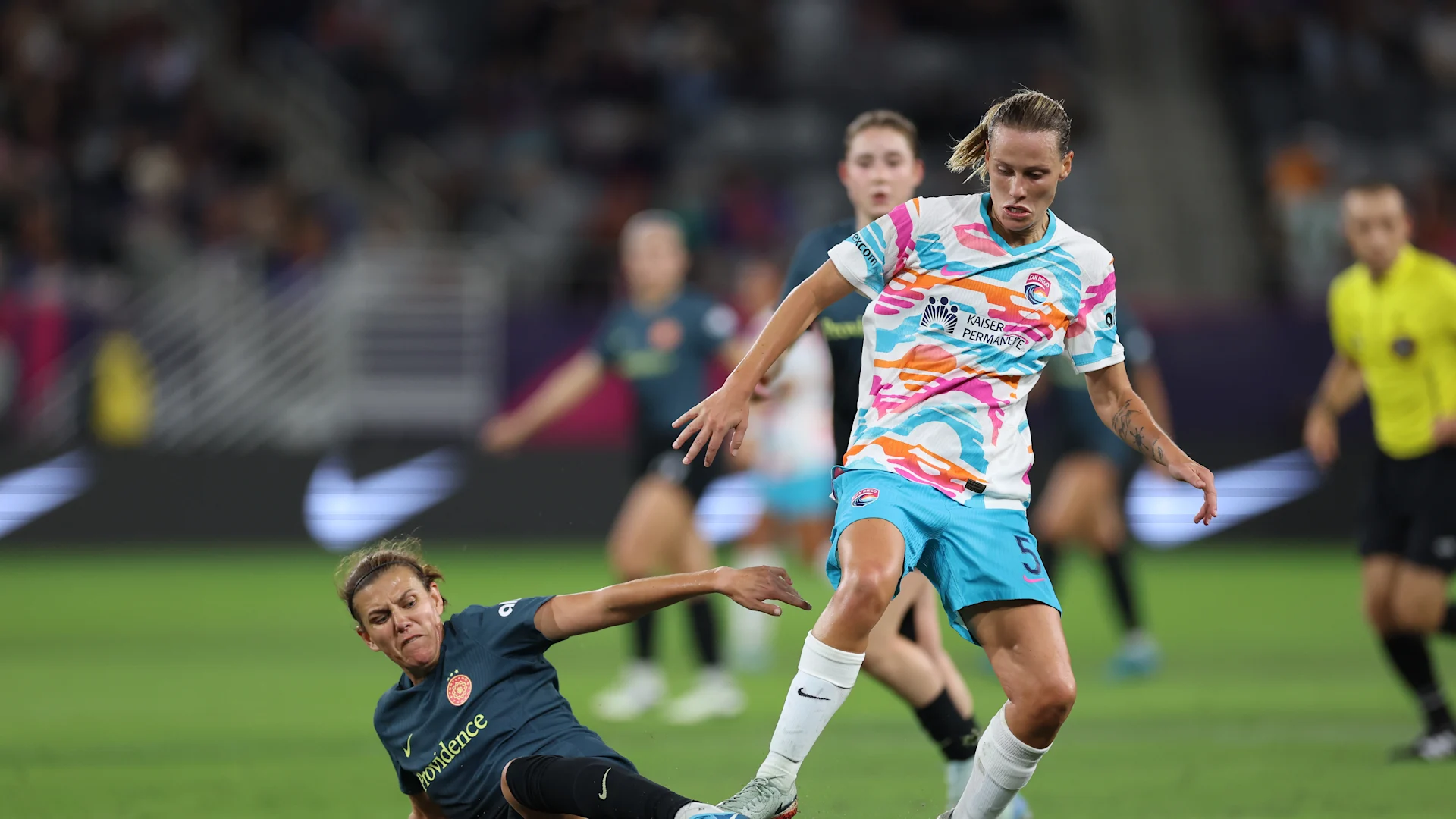  Sep 28, 2024: Emily van Egmond (SD) and Christine Sinclair (POR)