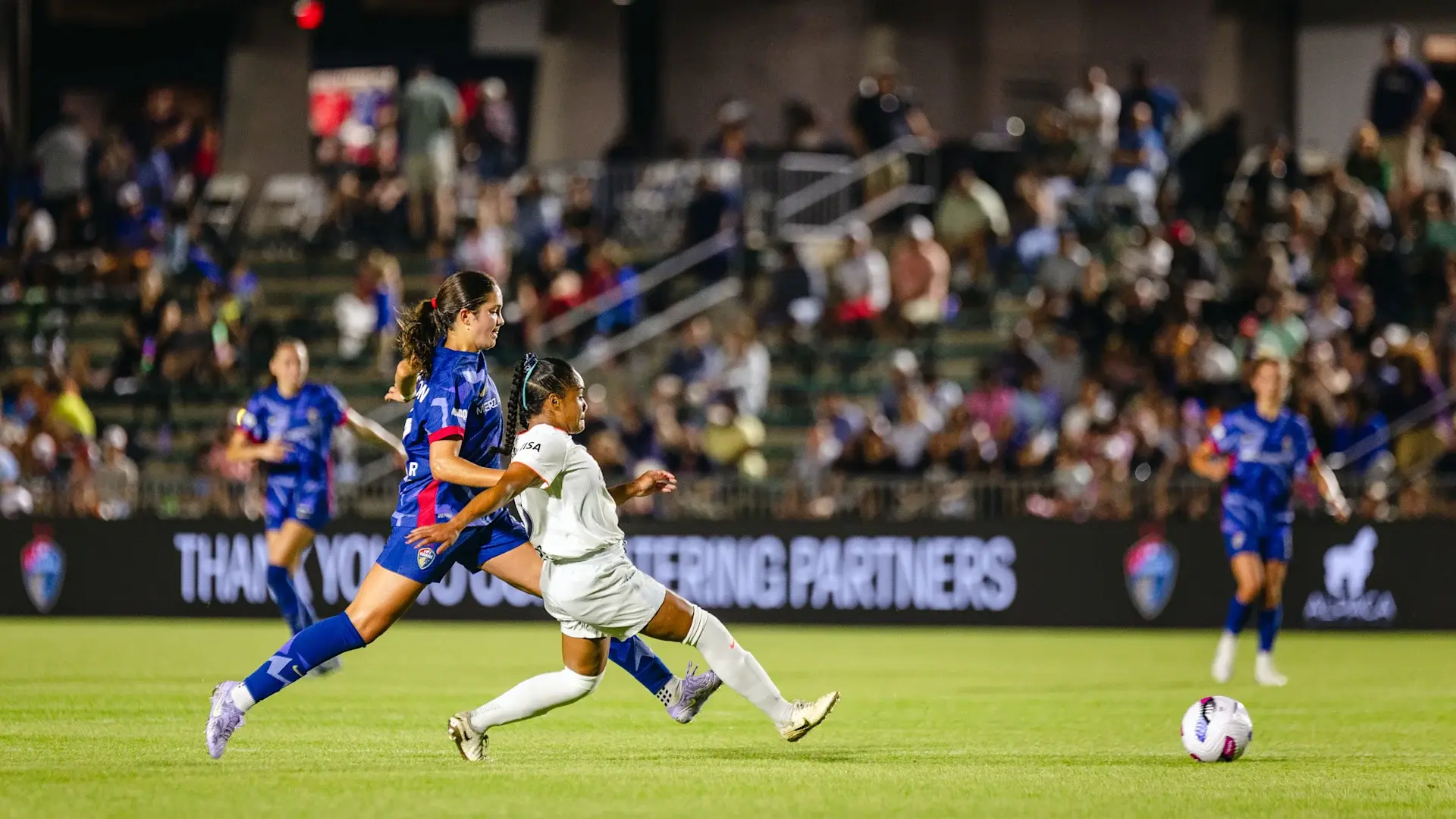 2025NWSL W5 BAY-NC-175