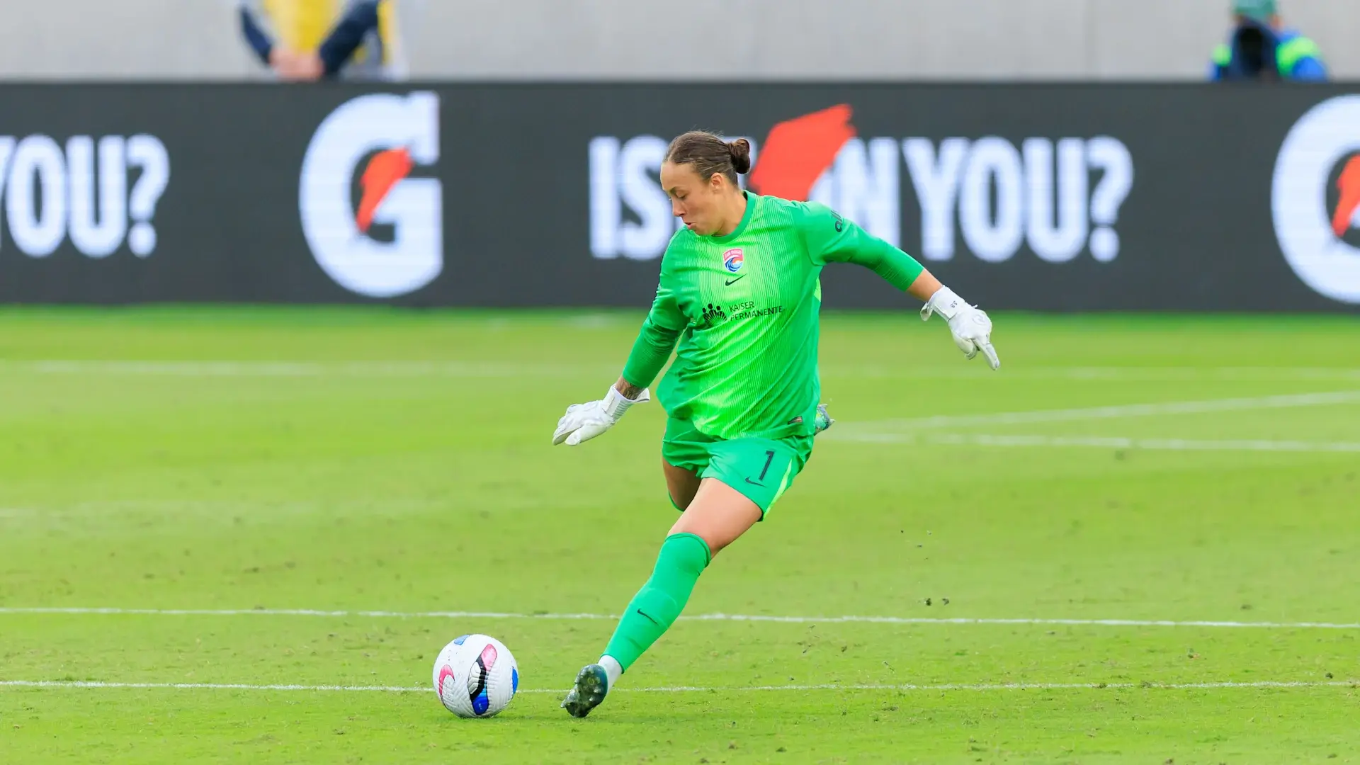 20250504_NWSL-SD-BAY_JC_4492