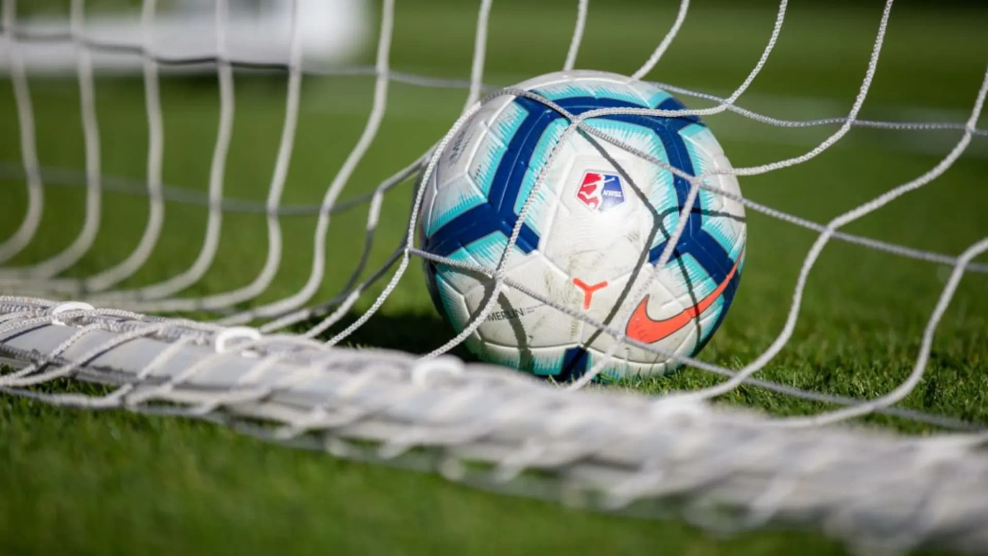 story-image-nwsl-to-announce-re-entry-wire-on-monday-november-4
