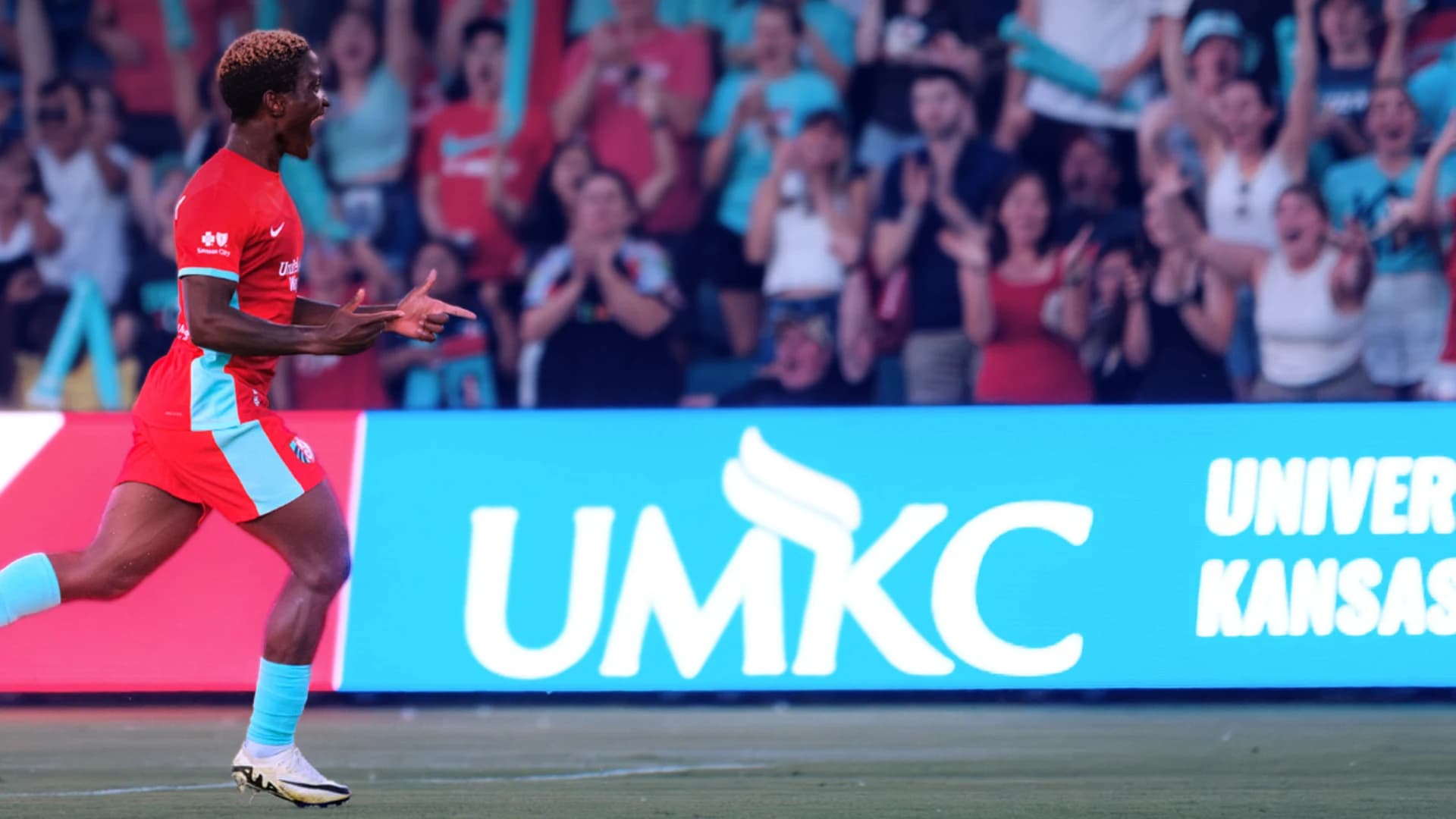 NWSL_2024_Midseason_Infographic_ArticleHeader_21x9