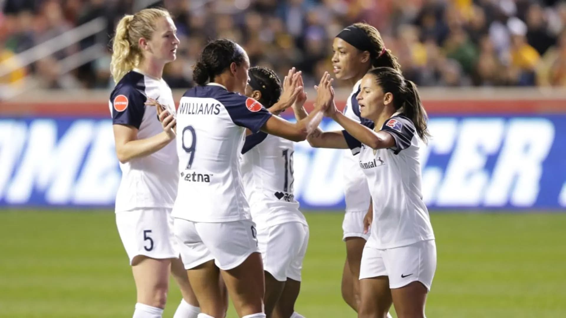 story-image-north-carolina-courage-claims-third-straight-nwsl-shield-with-3-0-win-over-utah-royals-fc