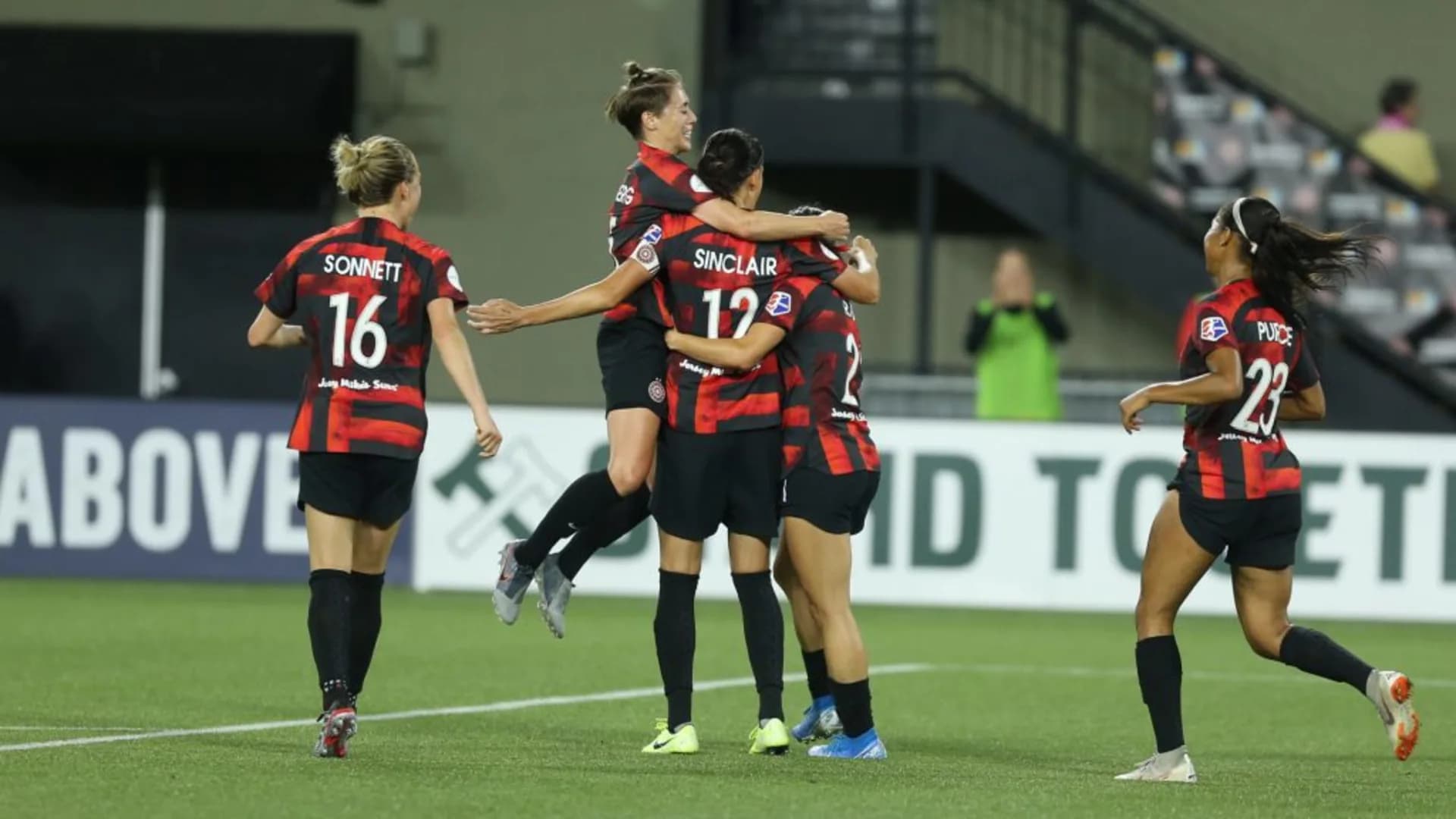 story-image-portland-thorns-fc-roll-to-a-3-1-win-over-washington-spirit