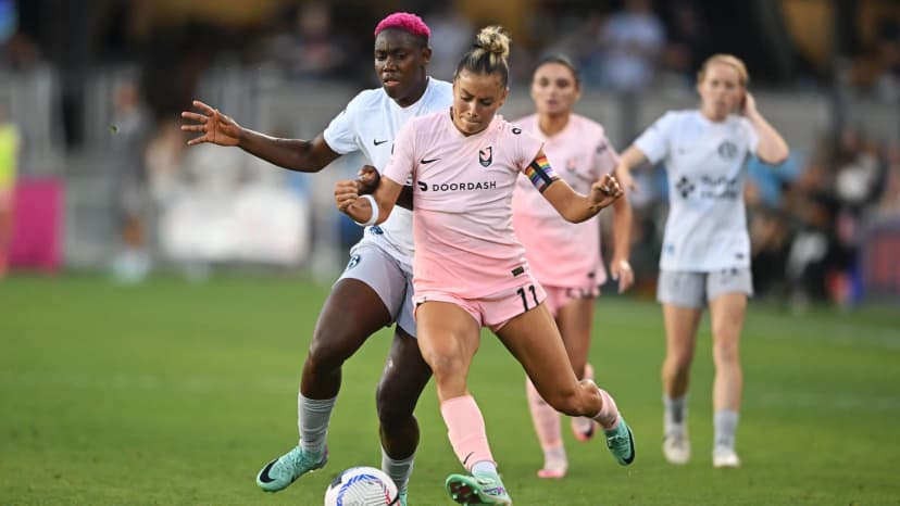  Jun 22, 2024: Sarah Gorden (LA) and Asisat Oshoala (BAY)
