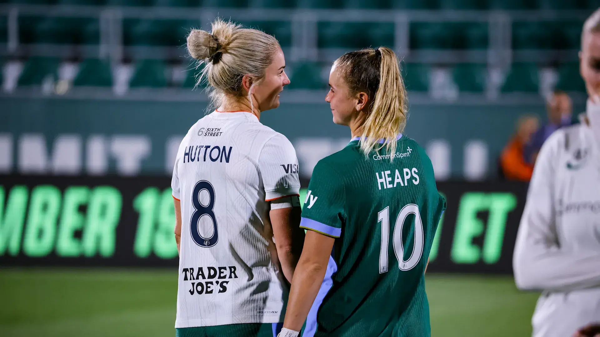 NWSL stars Lindsey Heaps, Claire Hutton share unshakeable bond forged through USWNT