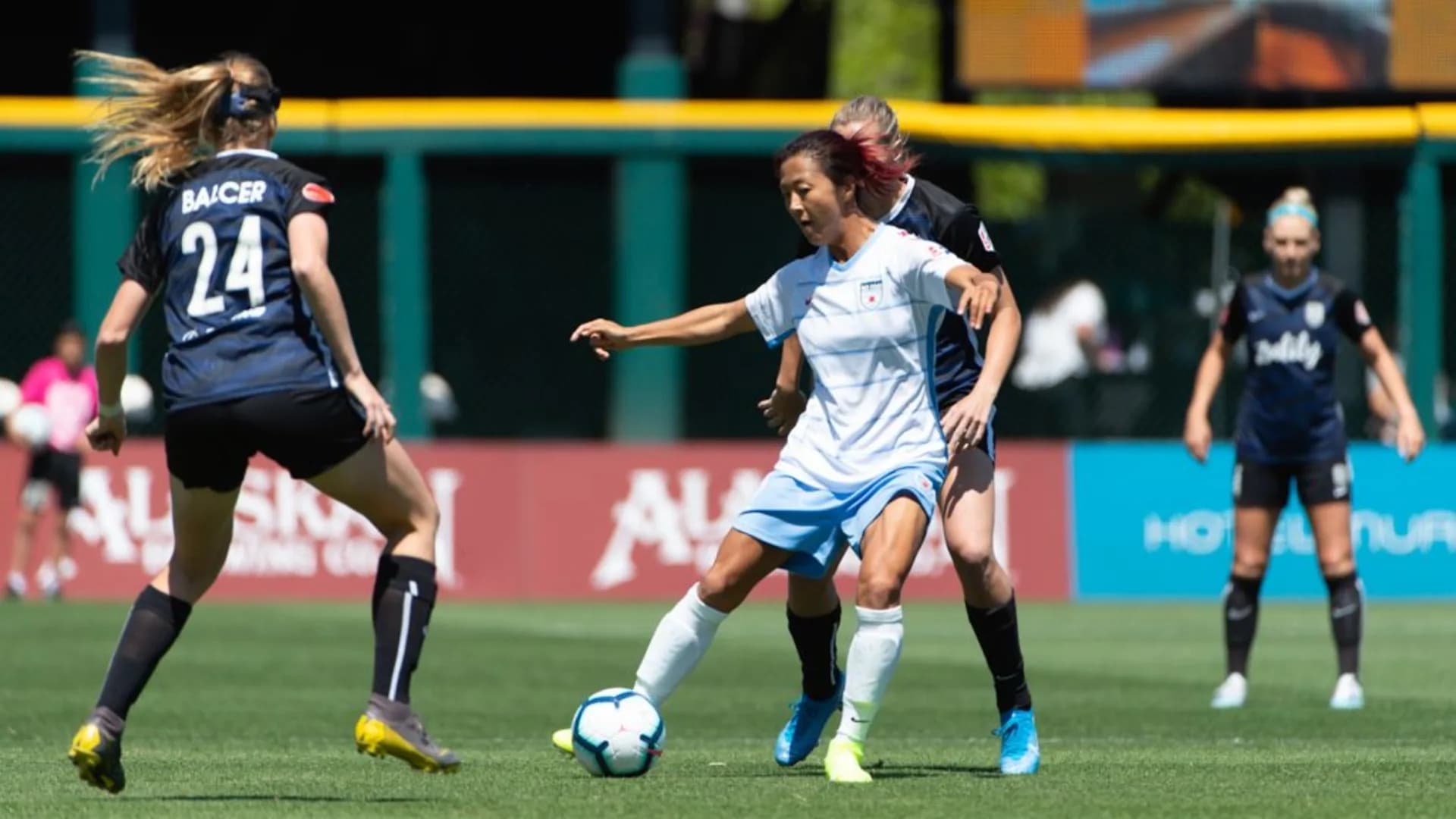 story-image-chicago-red-stars-dominant-in-4-0-win-over-reign-fc