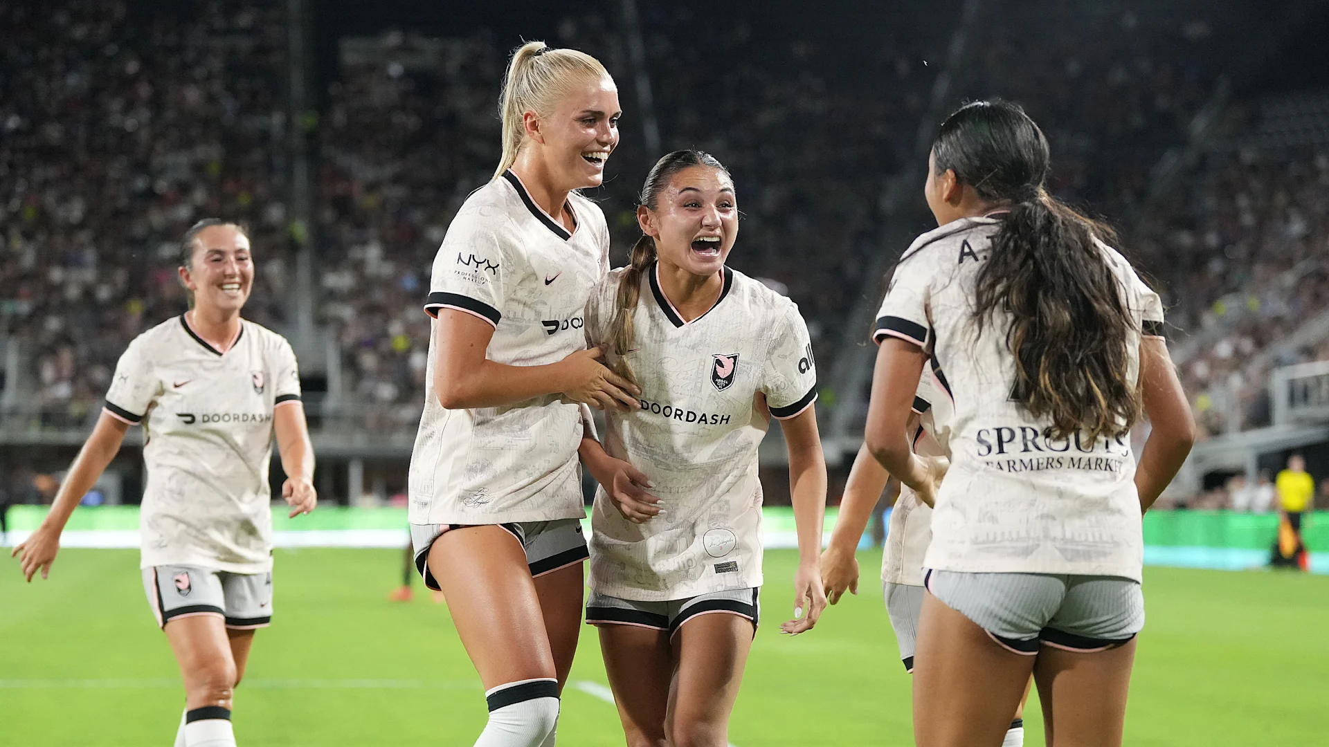 NWSL Week 7 Recap: Sister Goals and Rookie Heroics