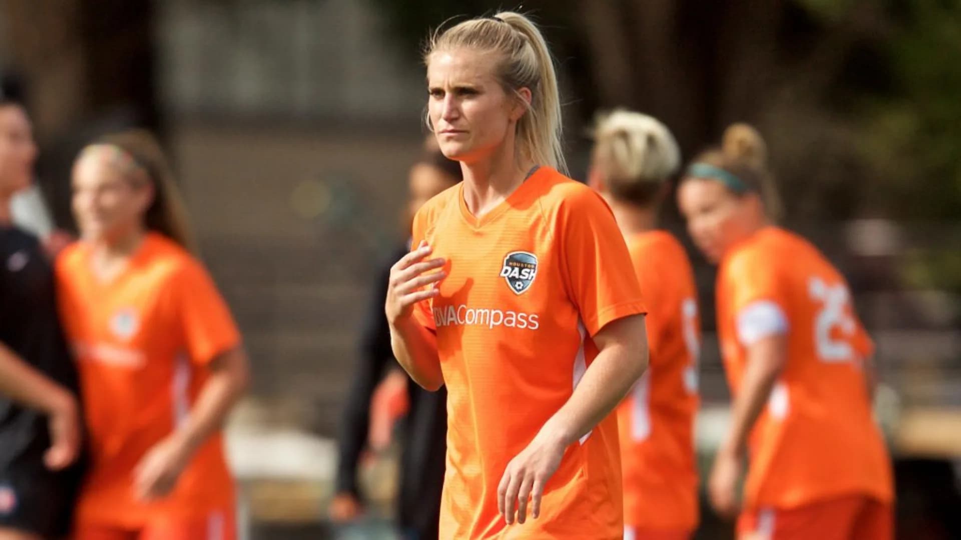 story-image-michaela-hahn-announces-retirement