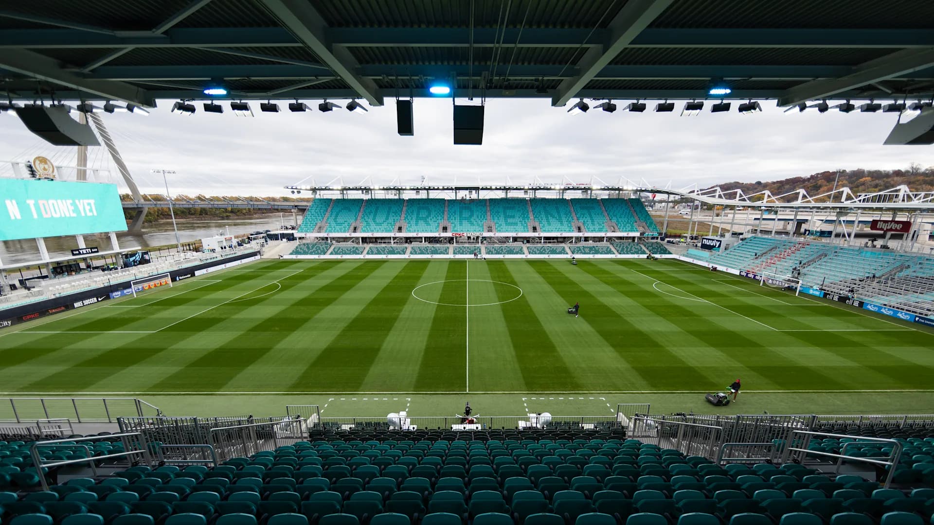 2025 NCAA Women’s College Cup Semifinals Recap: Seminoles and Cardinal Victorious