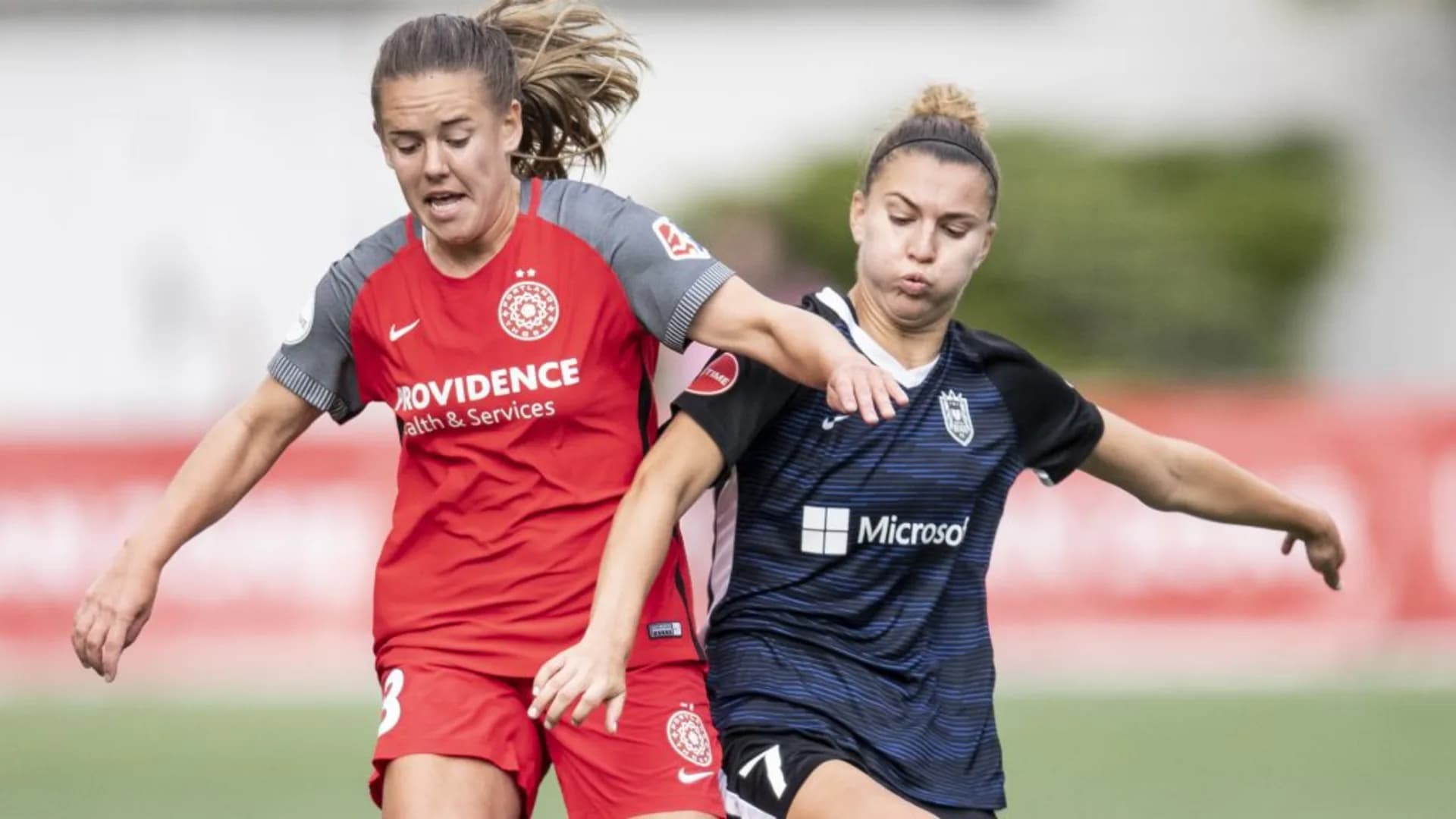 story-image-the-stage-is-set-for-another-epic-cascadia-showdown