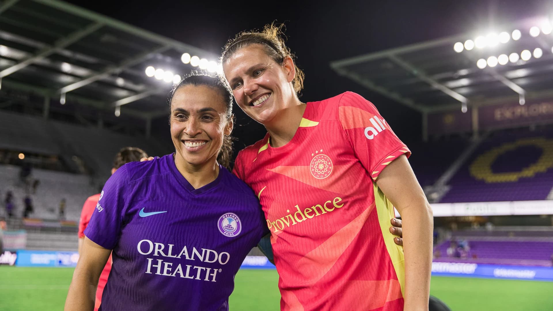 Marta and Christine Sinclair