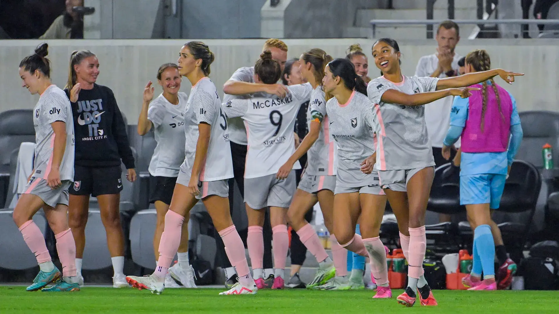 jayne-kamin-oncea-usa-today-sports