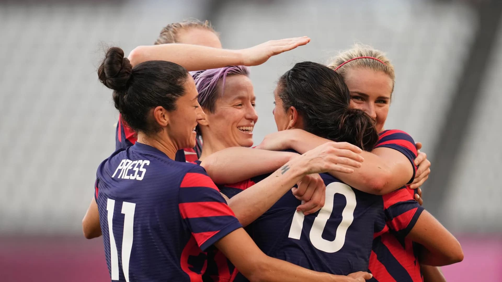 thumbnail-usa-earns-bronze-medal-after-downing-australia-4-3