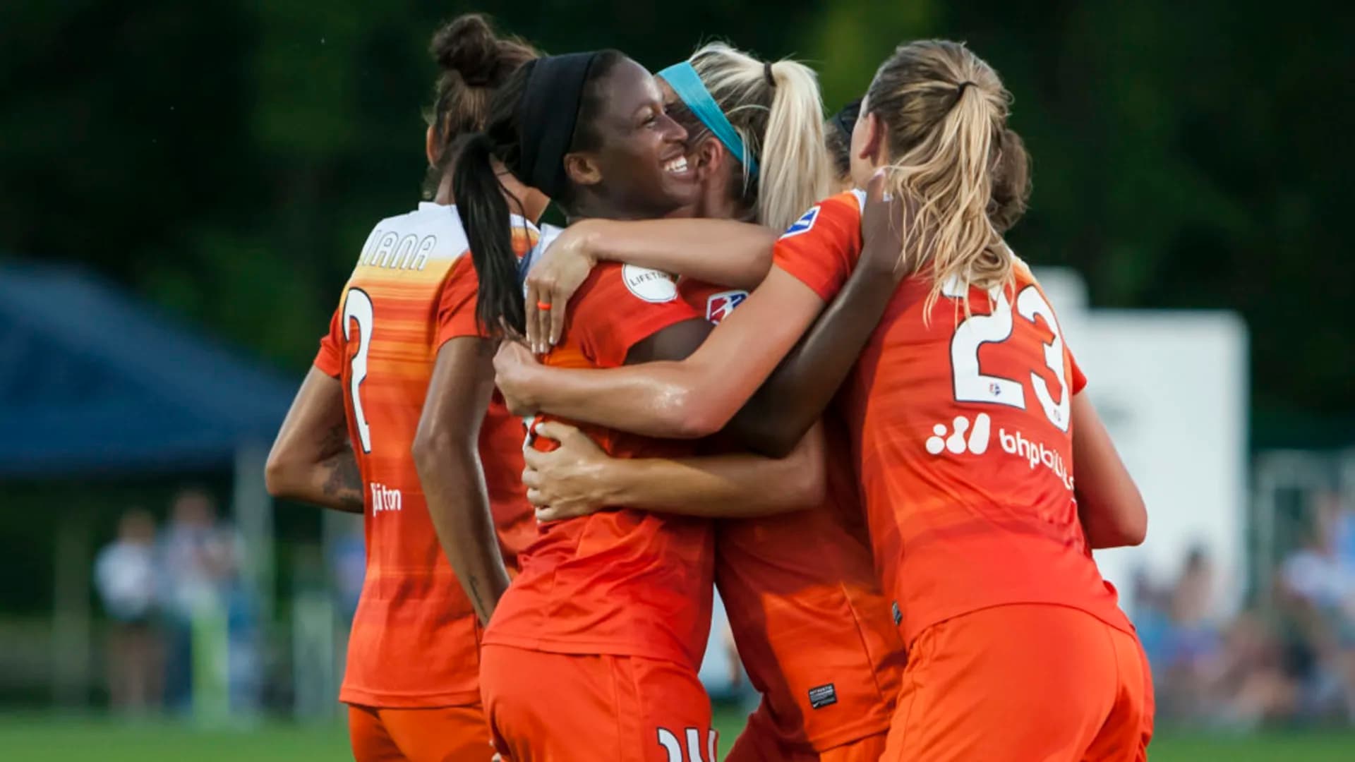 story-image-daly-prince-lead-2-1-comeback-win-for-houston-over-fc-kansas-city