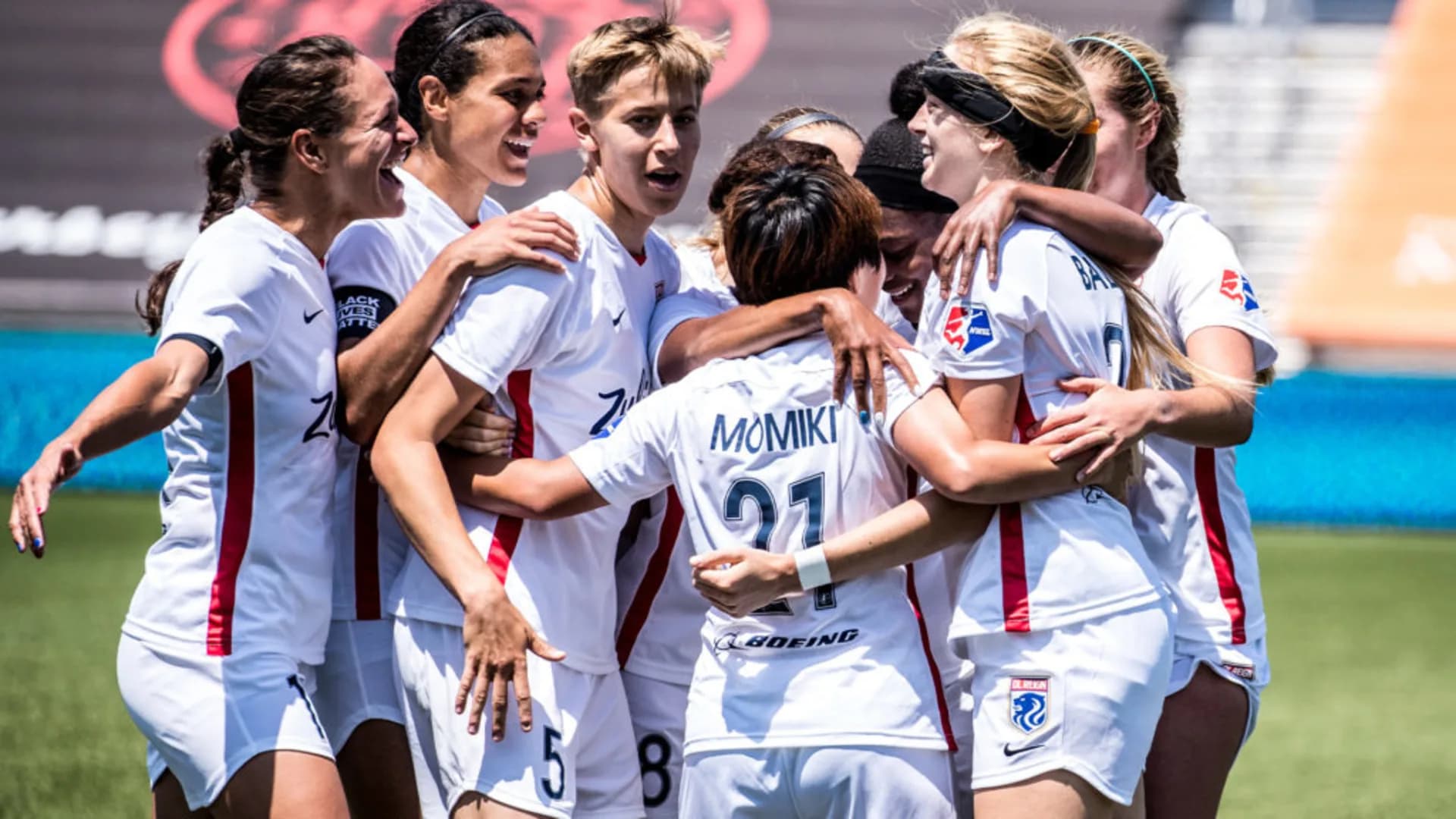 story-image-ol-reign-earn-their-first-nwsl-challenge-cup-victory