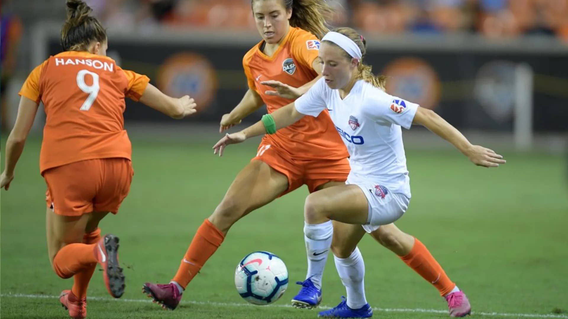 story-image-houston-dash-and-washington-spirit-battle-to-a-0-0-draw