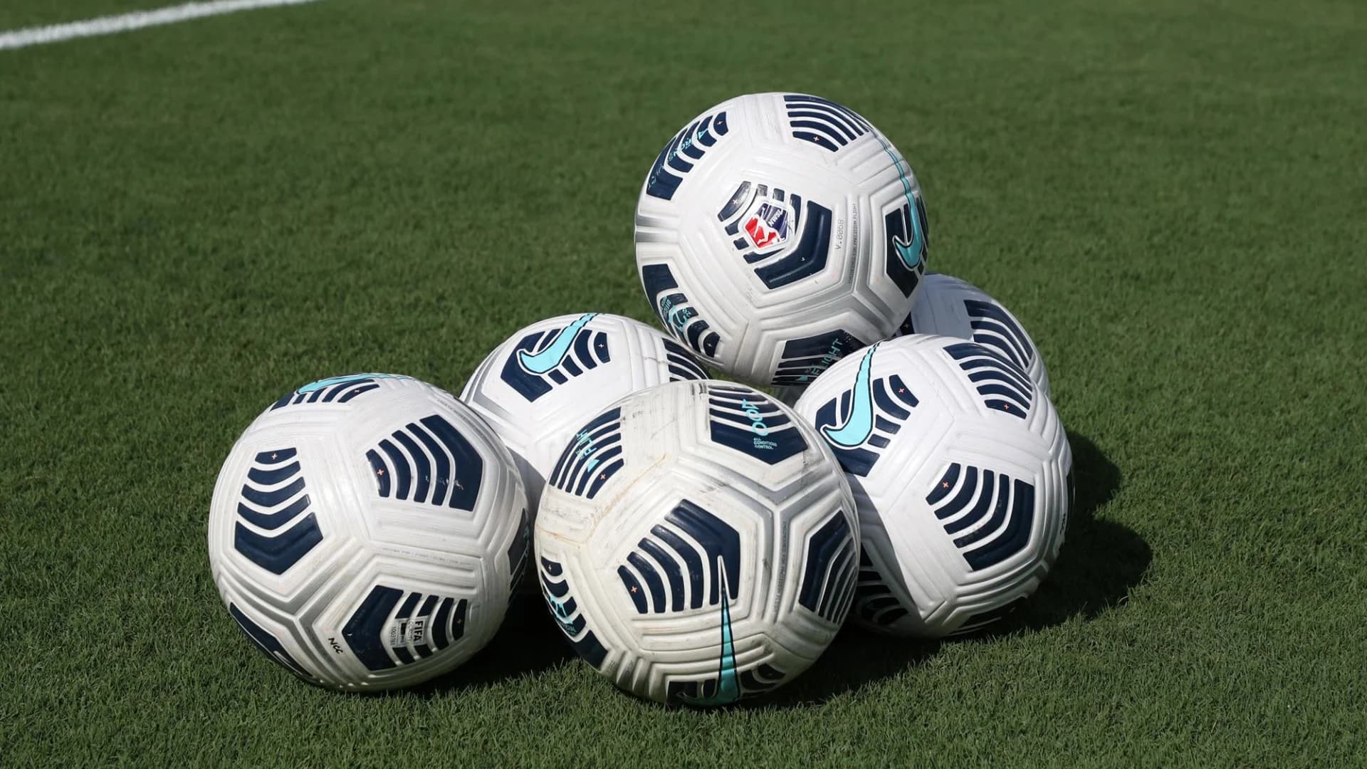balls