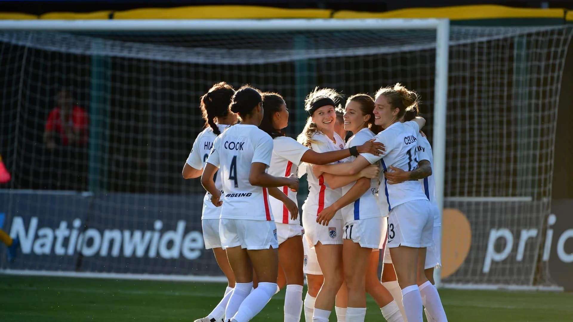 thumbnail-match-recap-earliest-goal-in-ol-reign-history-leads-to-2-0-victory