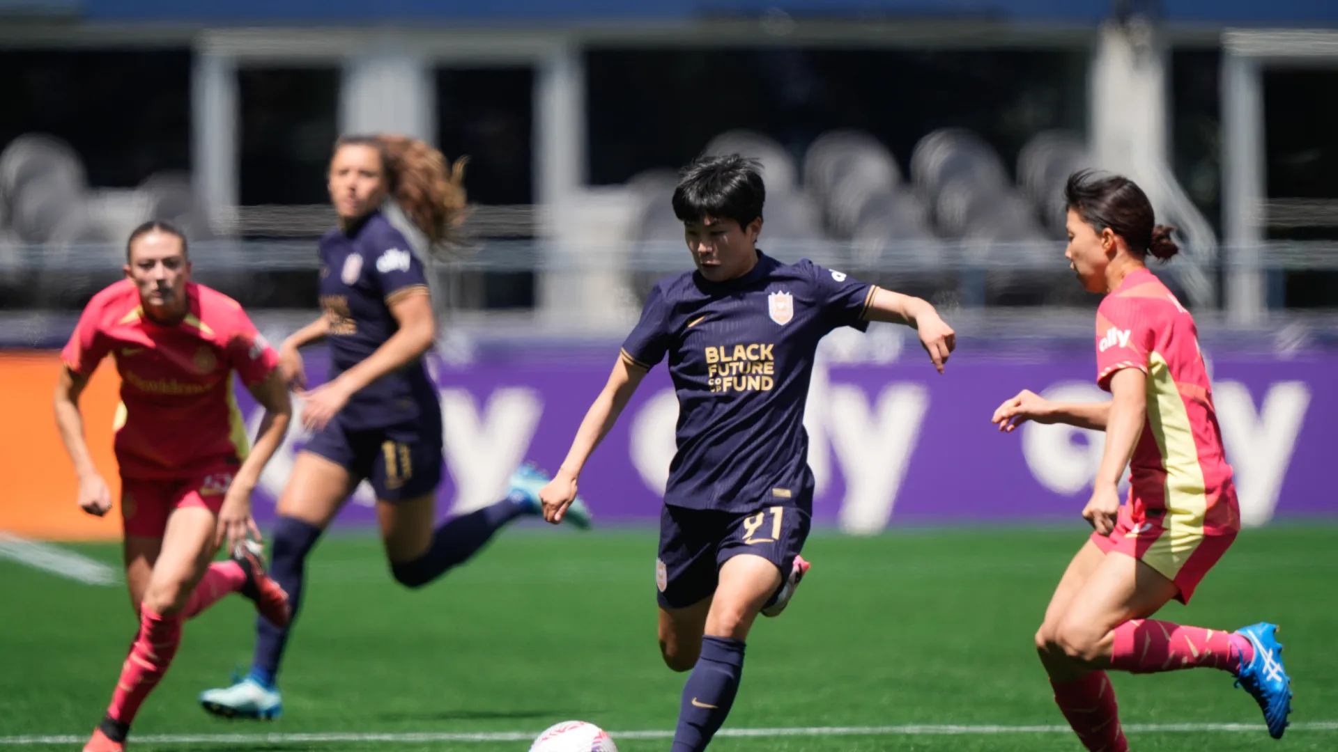 Jun 16, 2024: Ji So-Yun (SEA) and Hina Sugita (POR)