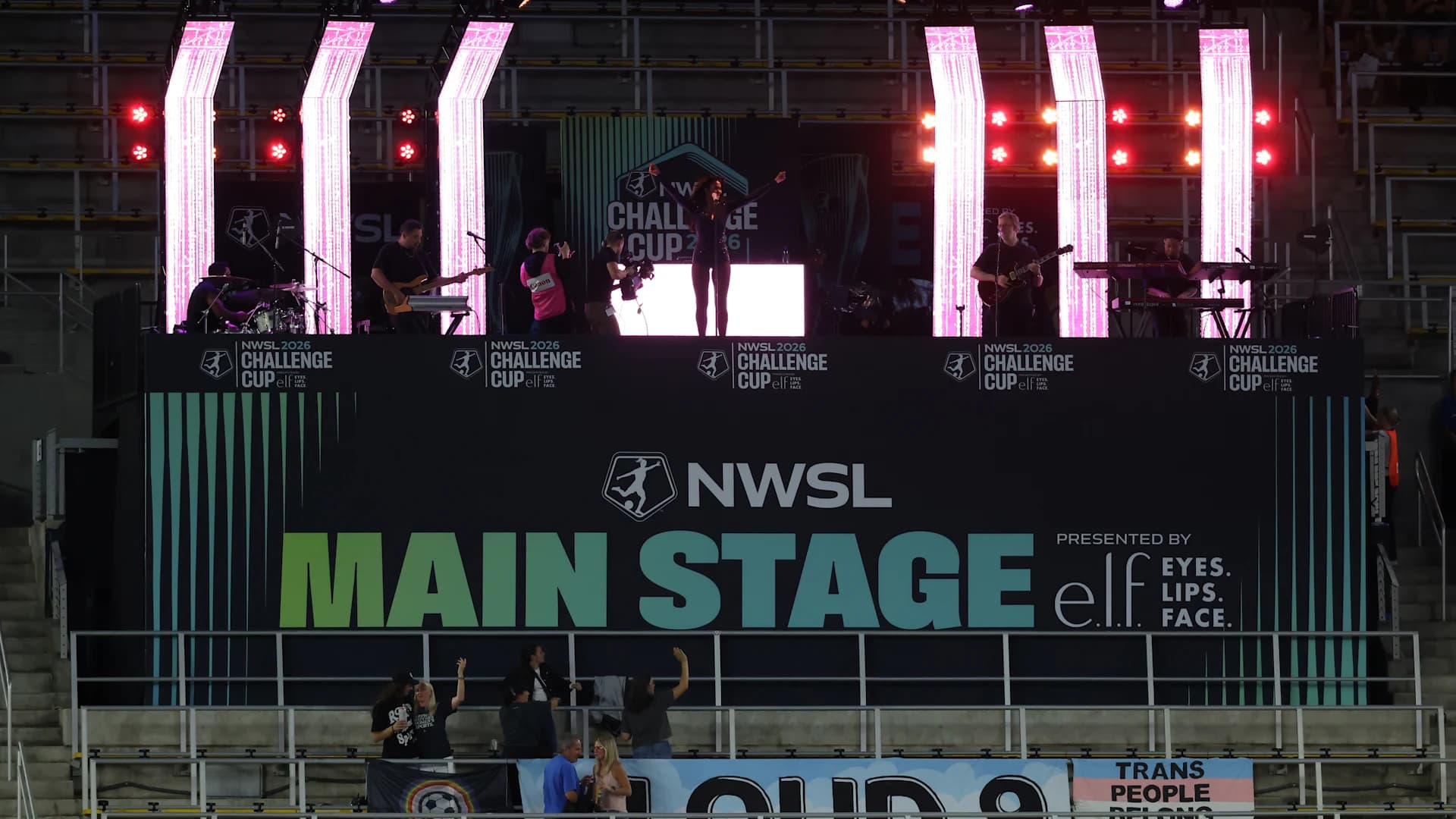 Amber Mark headlines NWSL Challenge Cup presented by e.l.f. halftime show 