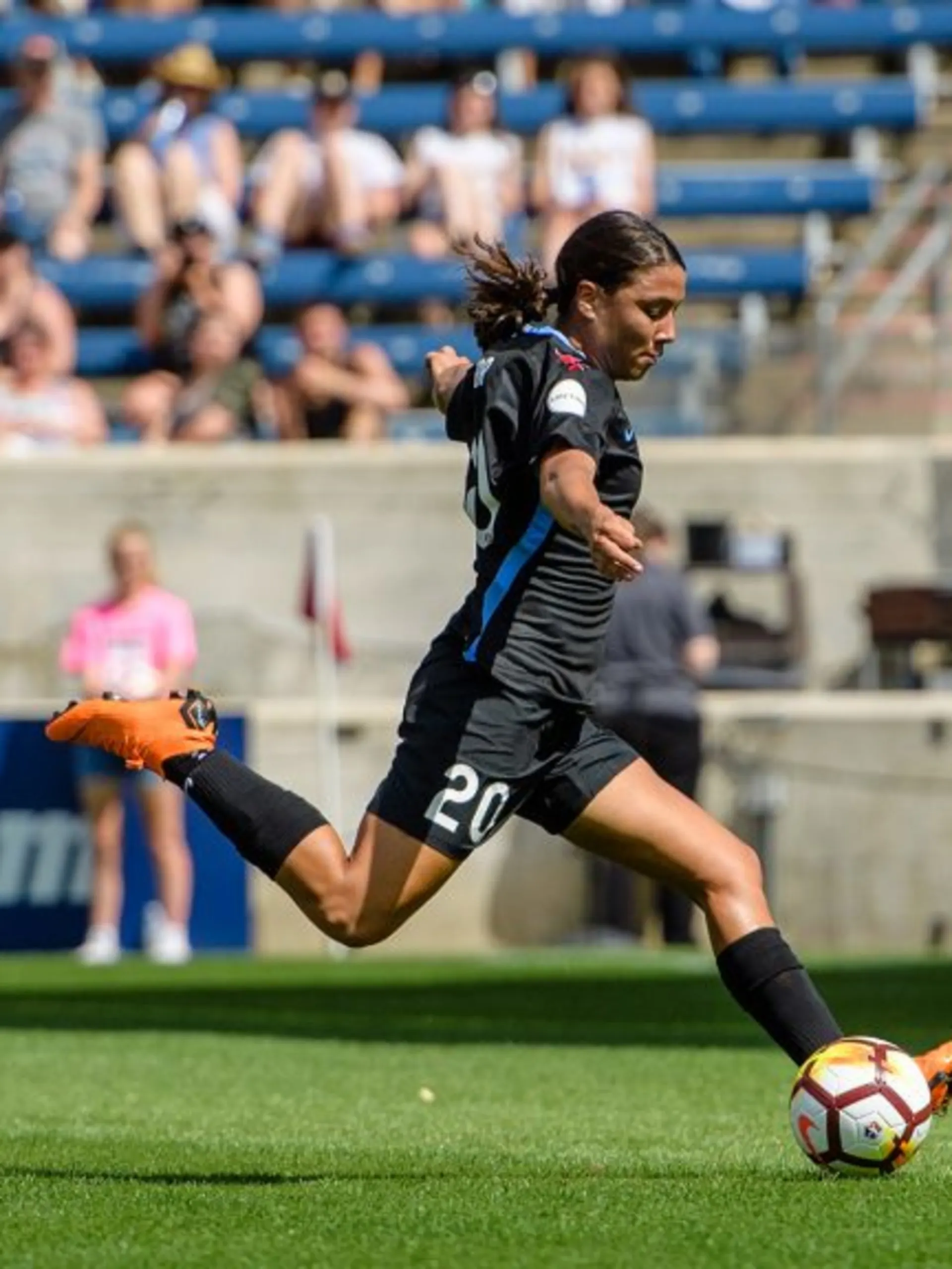 story-image-save-of-the-week-ashlyn-harris