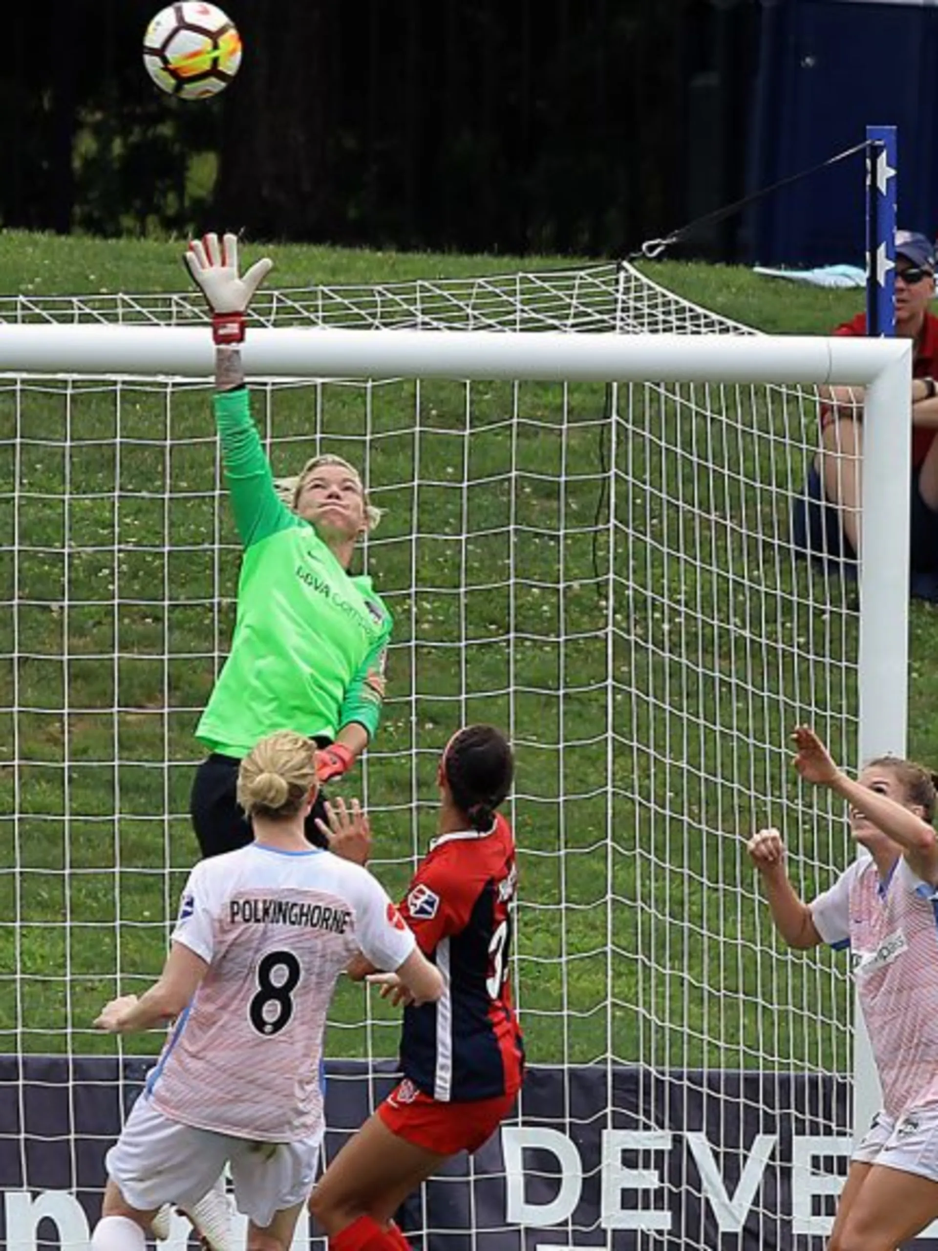 story-image-player-of-the-week-jane-campbell