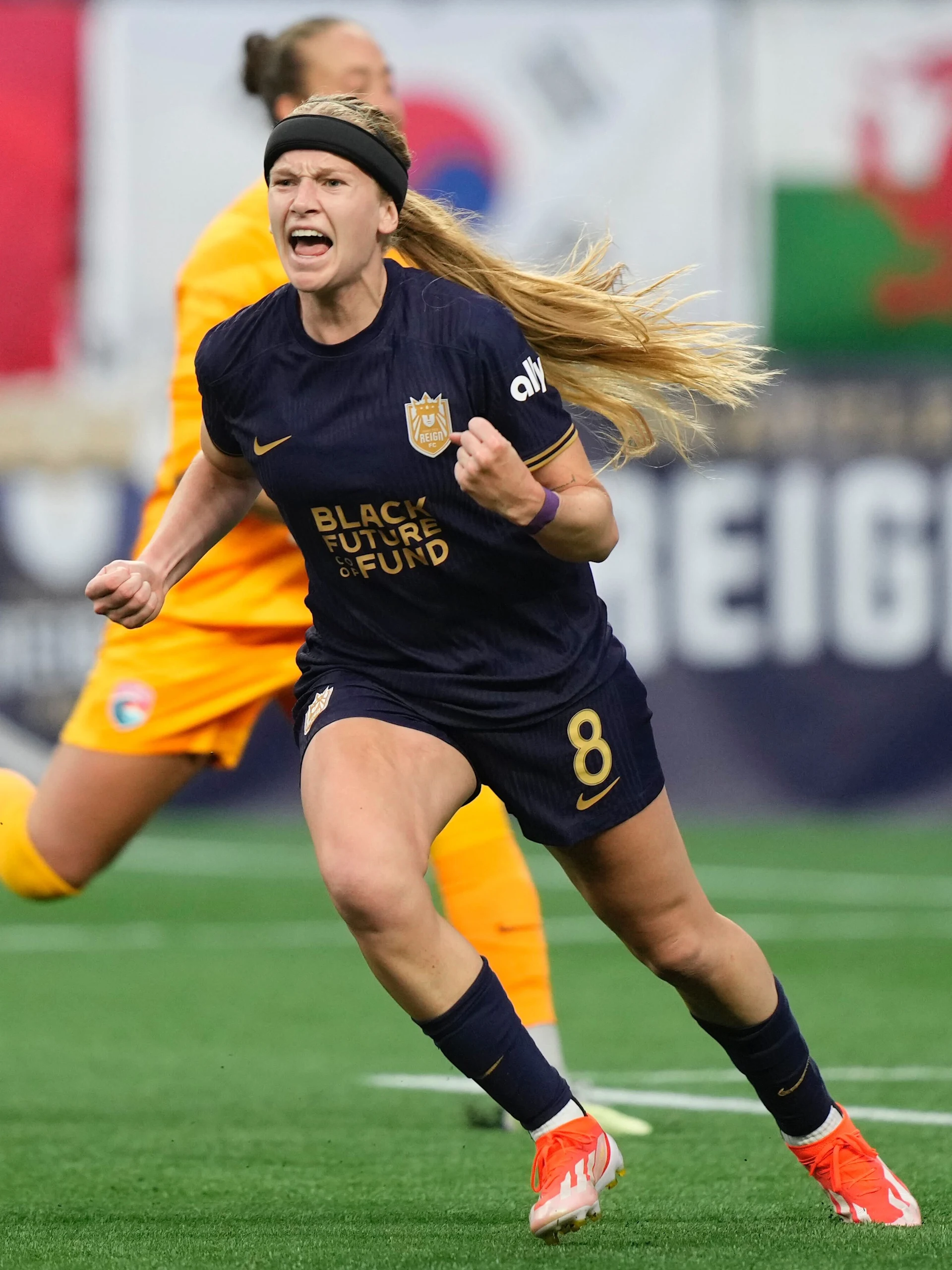 Seattle Reign - Bethany Balcer