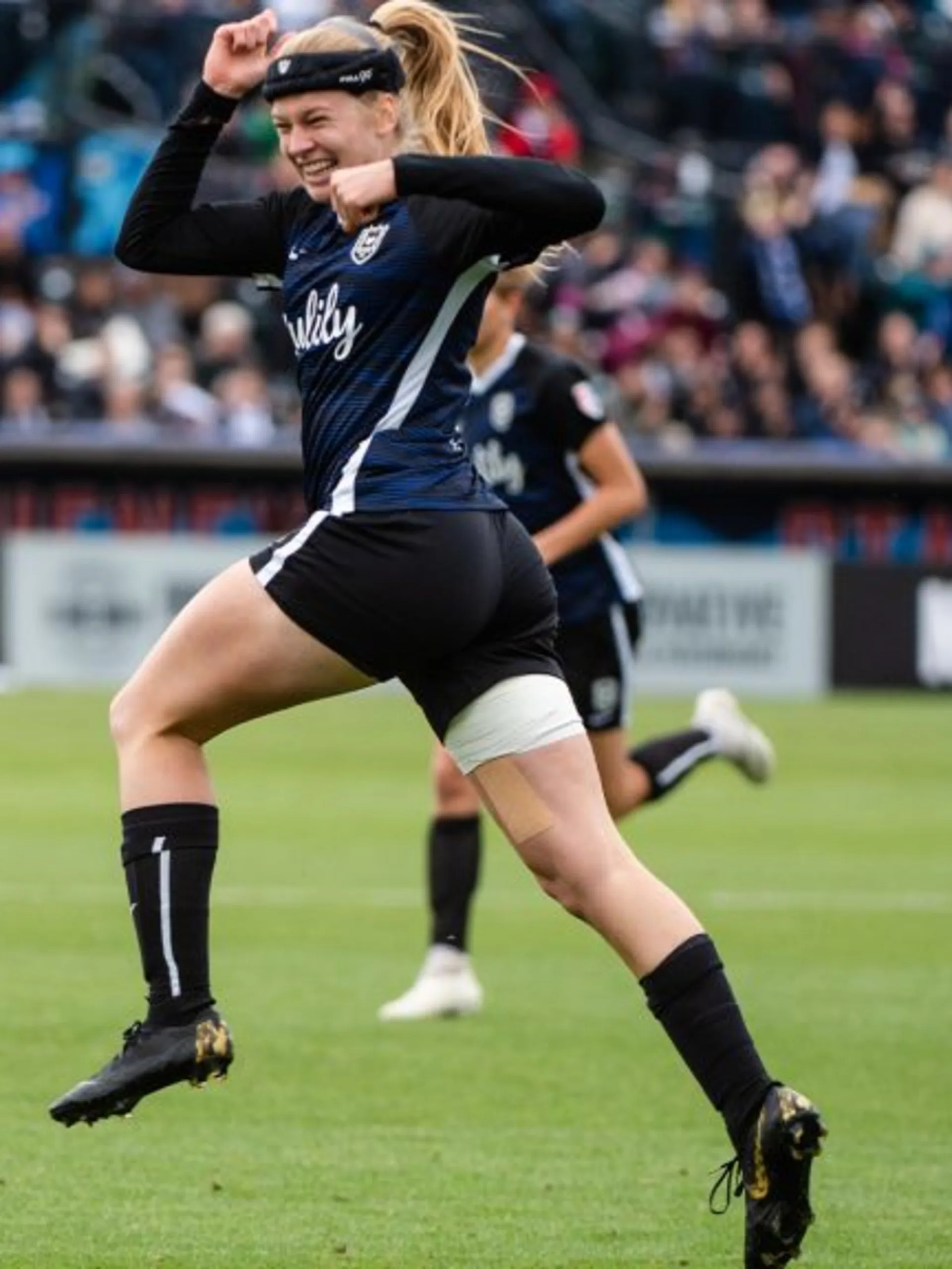 story-image-reign-fc-forward-bethany-balcer-named-2019-nwsl-rookie-of-the-year