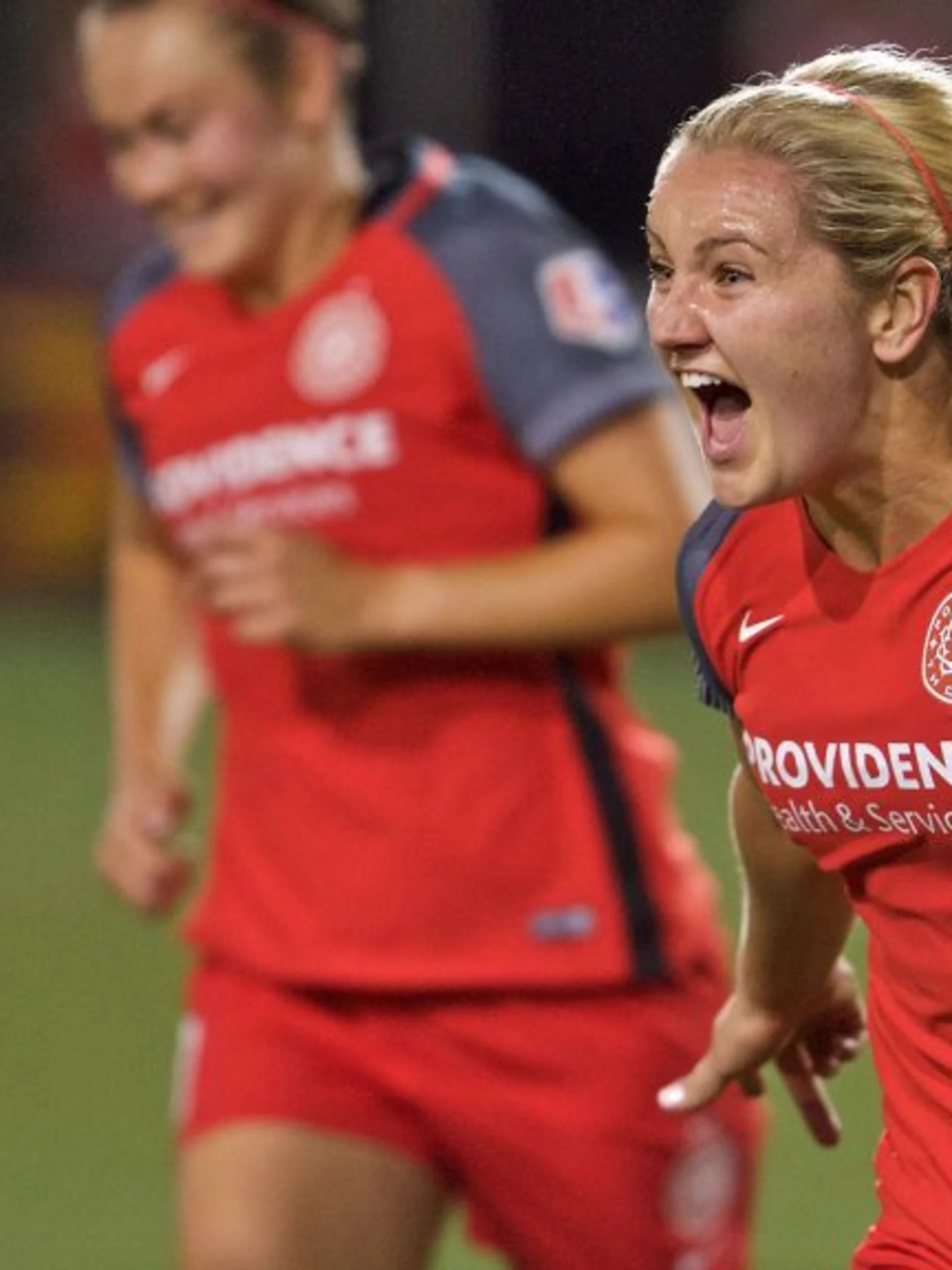 story-image-player-of-the-week-lindsey-horan