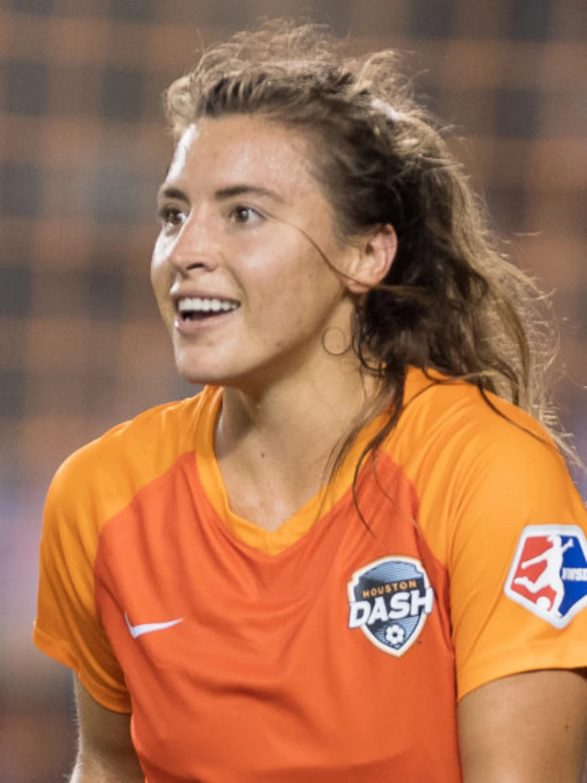 story-image-reign-fc-acquires-rights-to-amber-brooks-and-sofia-huerta-in-trade-with-houston