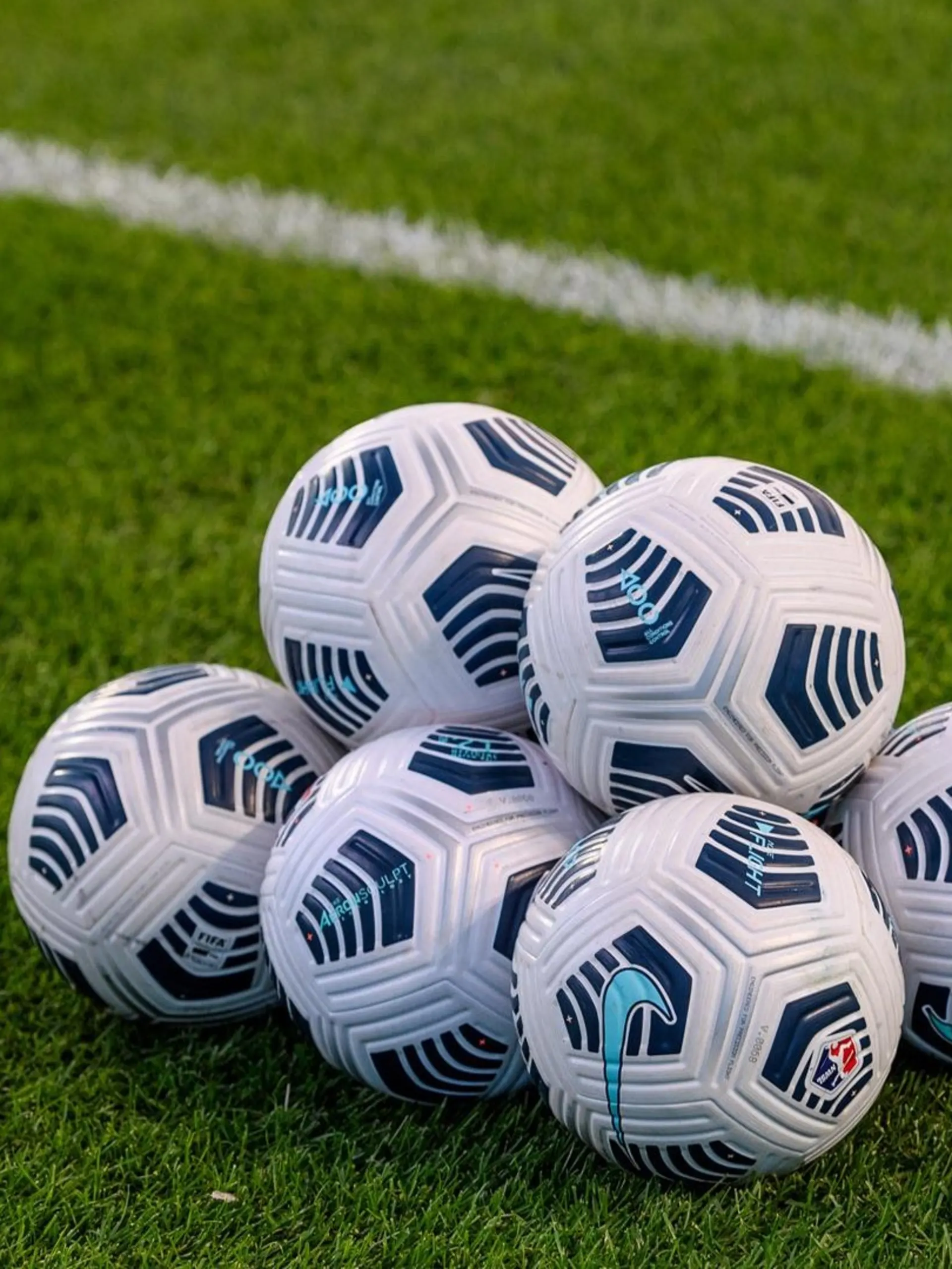 ball-pic-12982343240