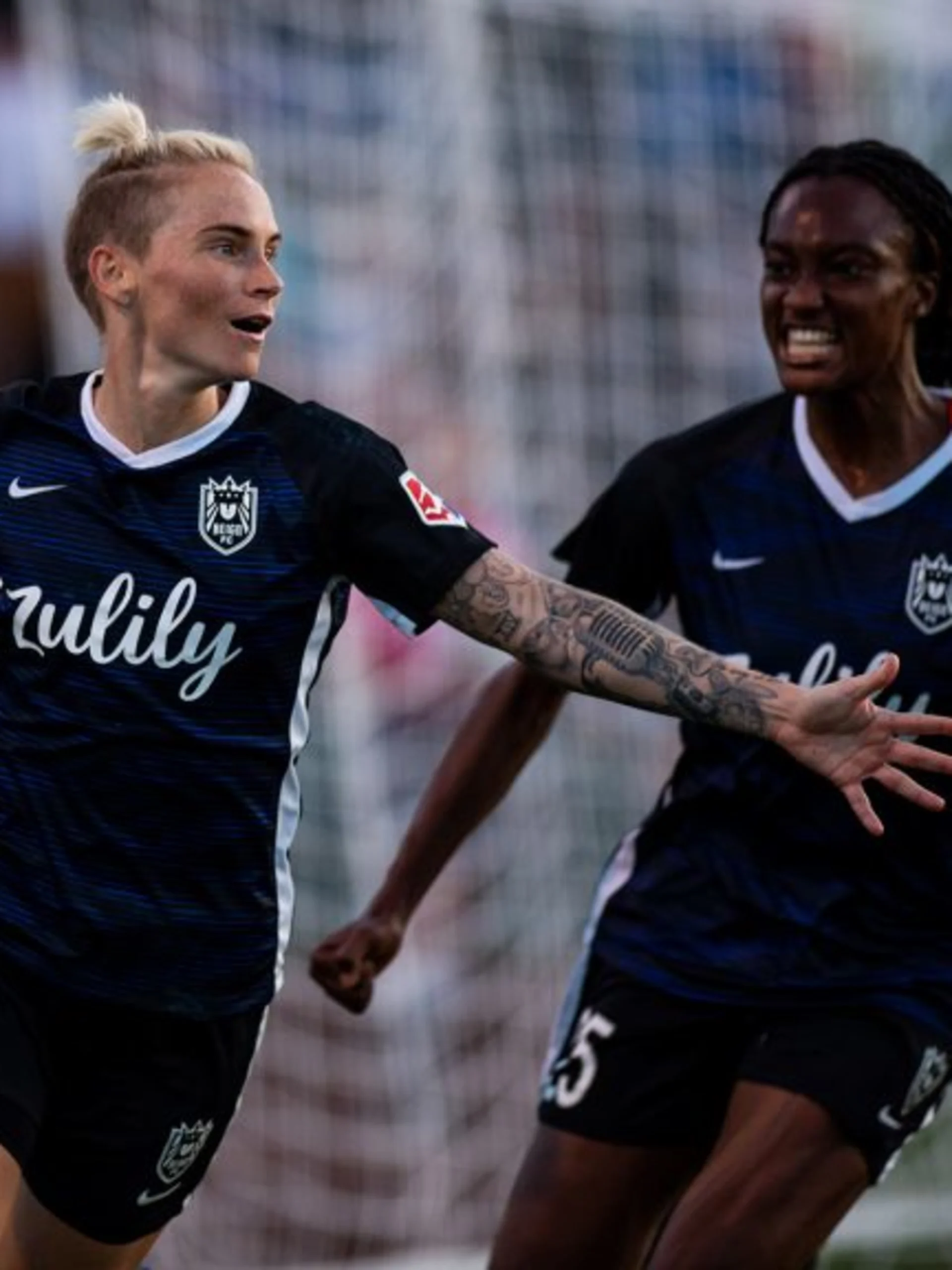story-image-june-player-of-the-month-jess-fishlock-reign-fc