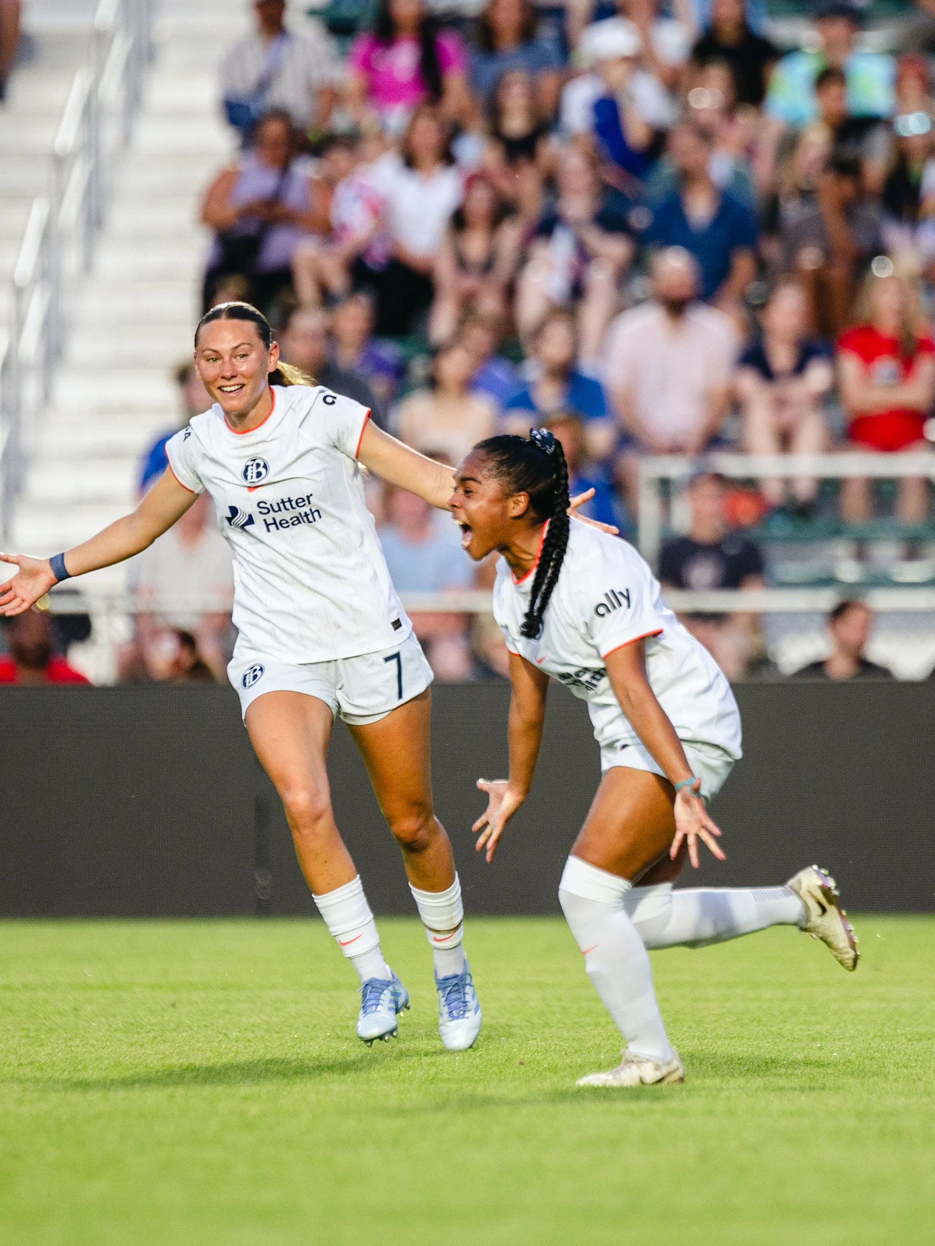 2025NWSL W5 BAY-NC-122