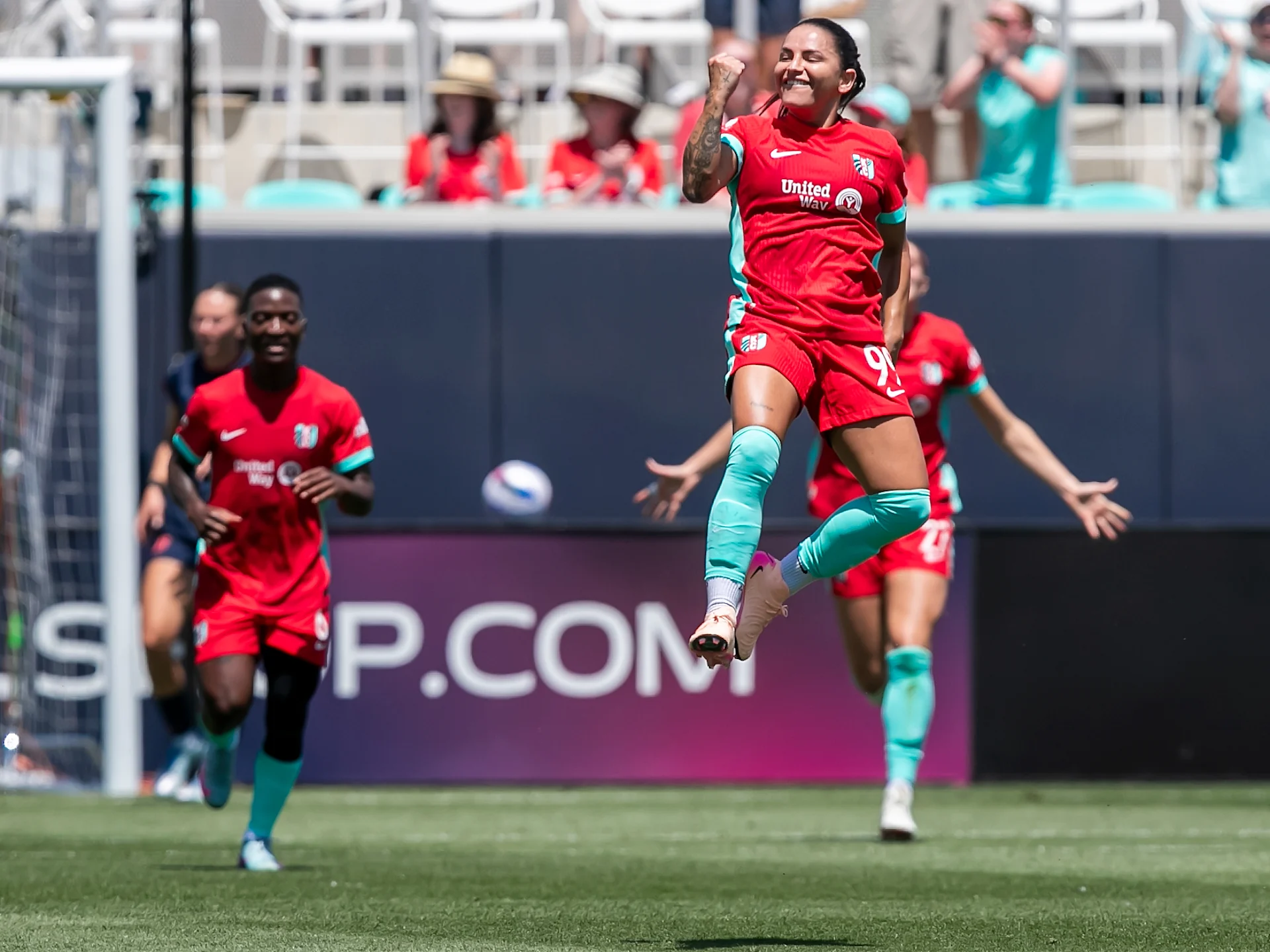 NWSL Week 8 Recap: Debinha Domination