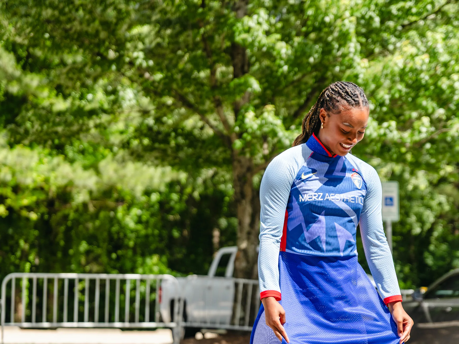 Jaedyn Shaw honors Vietnamese heritage, wears incredible custom áo dài jersey