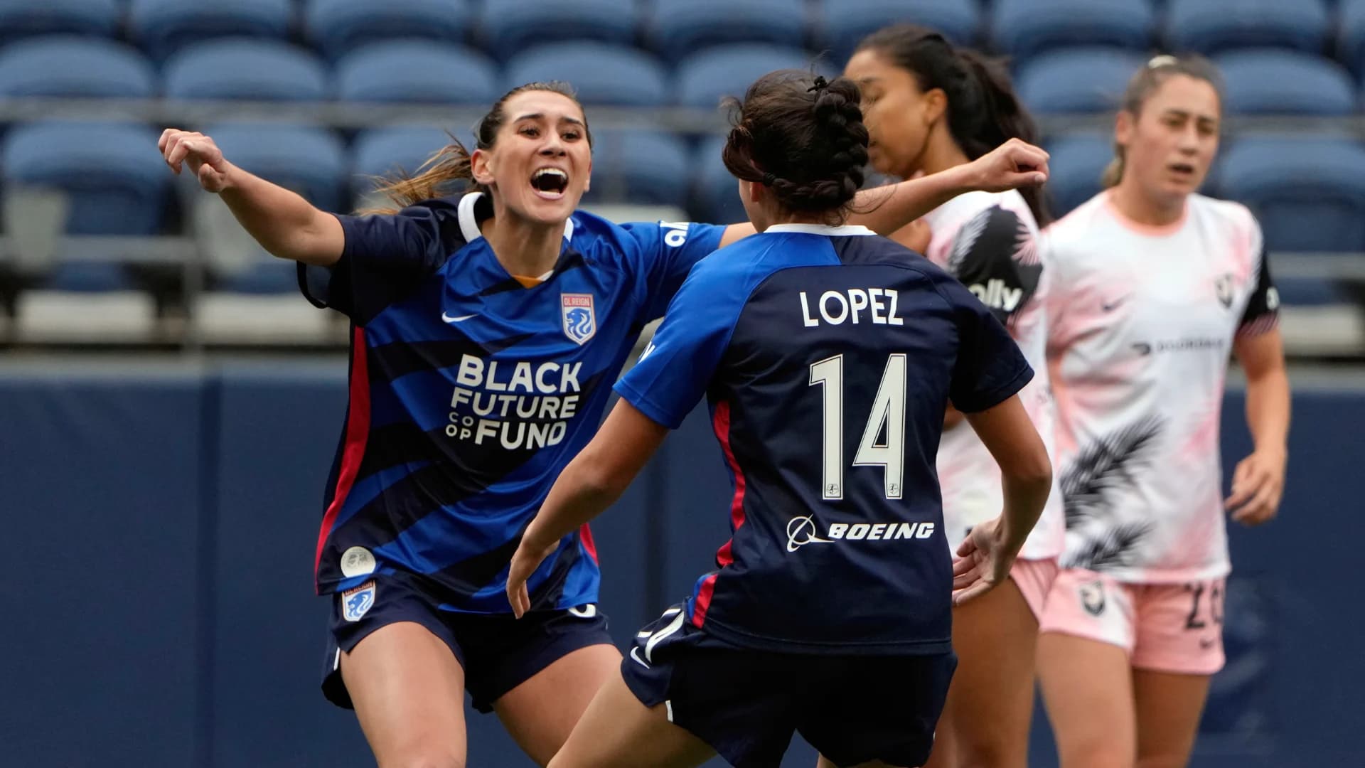 thumbnail-match-recap-reign-find-last-gasp-winner-to-defeat-angel-city