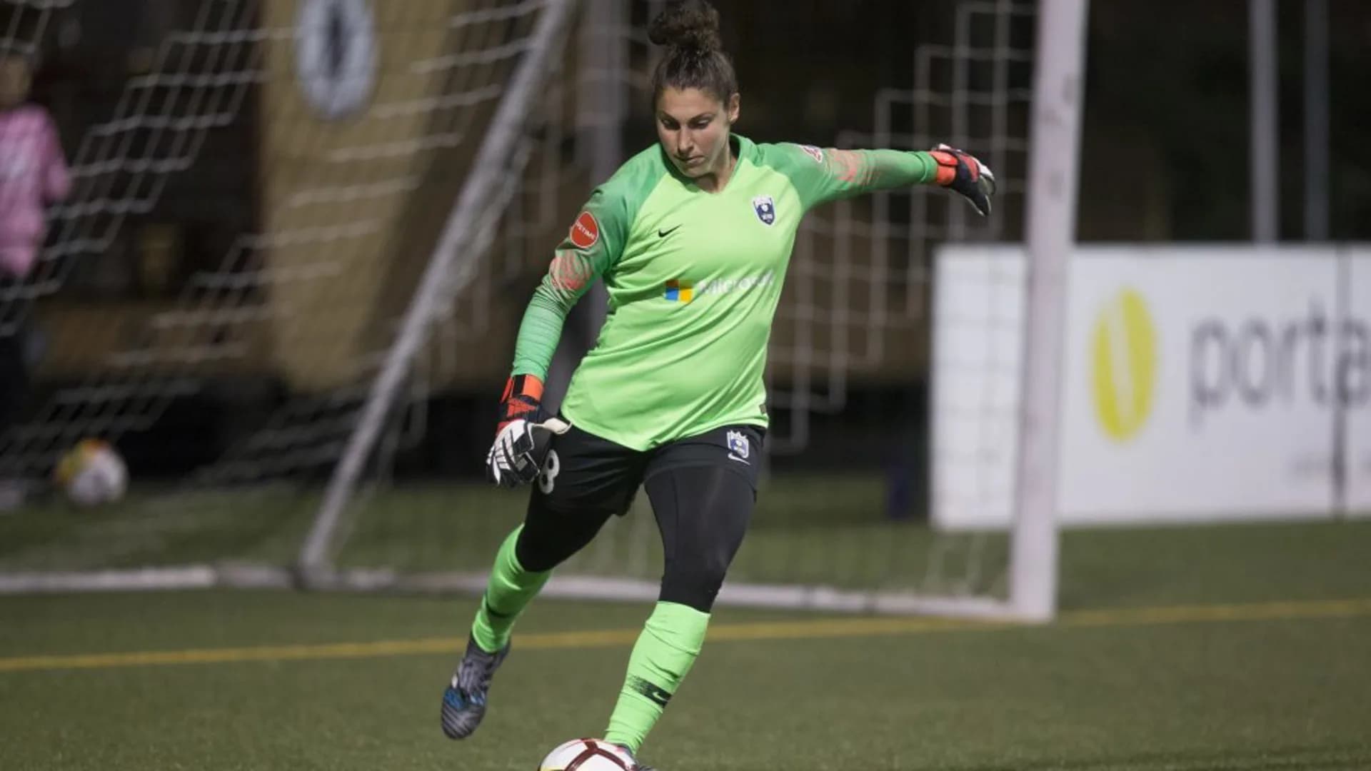 story-image-q038a-michelle-betos-seattle-reign-fc