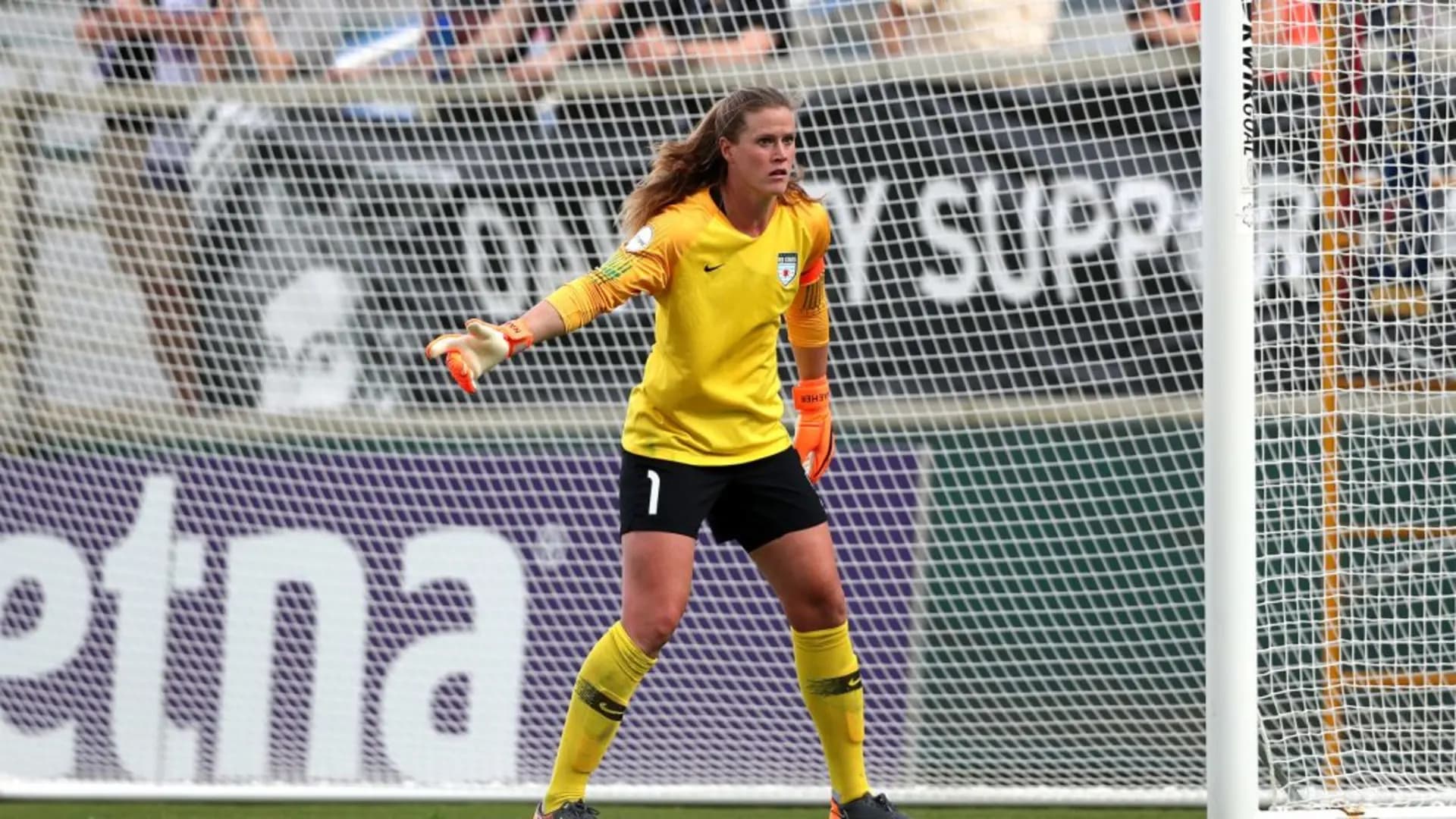 story-image-player-of-the-week-alyssa-naeher
