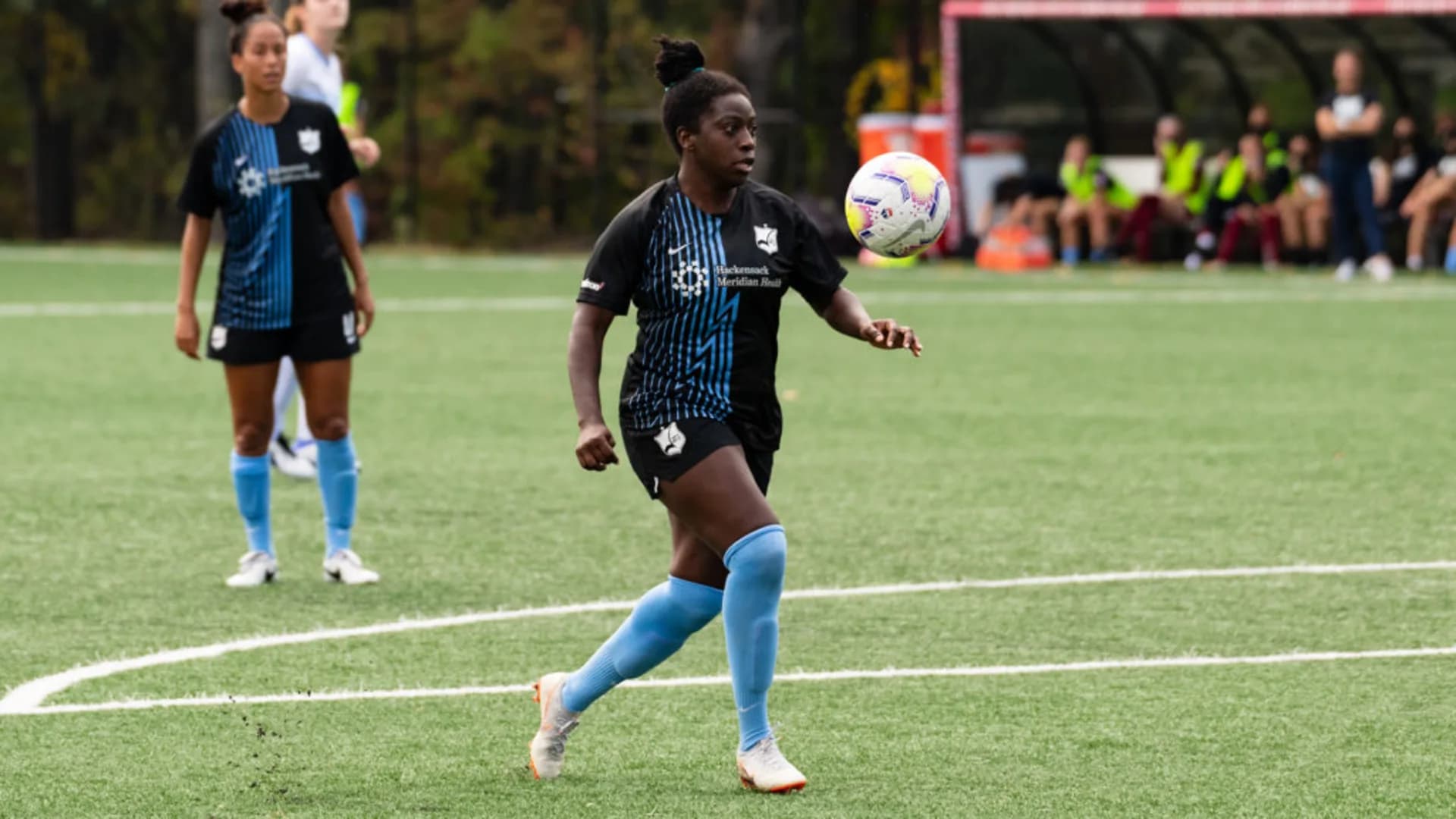 story-image-sky-blue-fc-re-signs-defender-mandy-freeman-for-2021