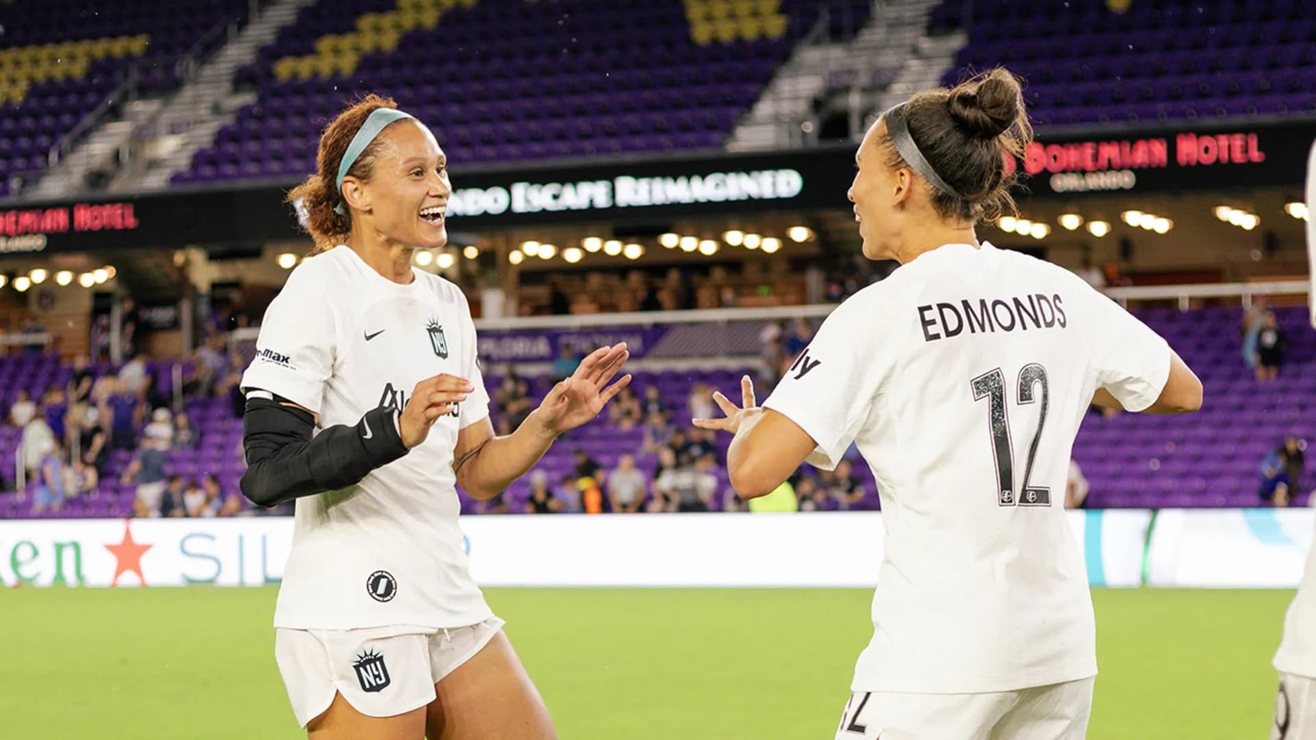 gotham-fcs-lynn-williams-celebrates-their-win-over-orlando