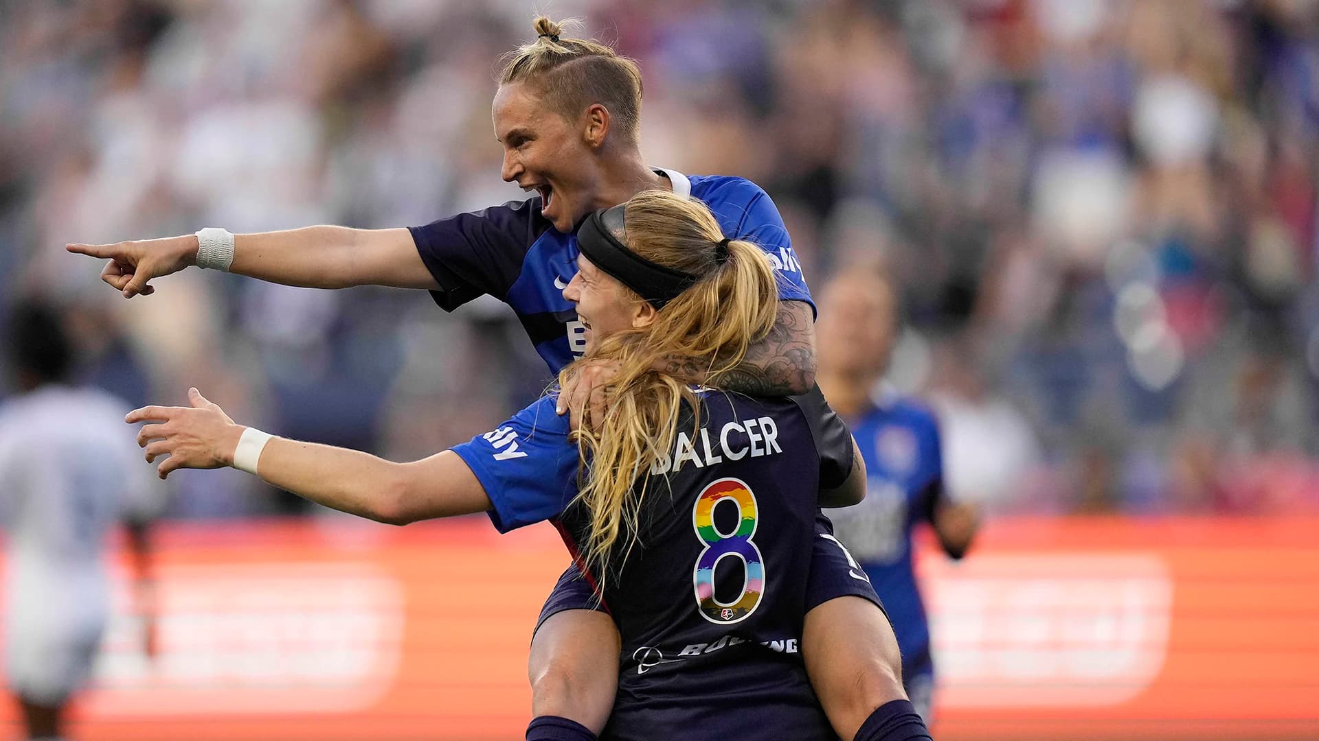 thumbnail-match-recap-fishlock-balcer-help-propel-ol-reign-over-north-carolina